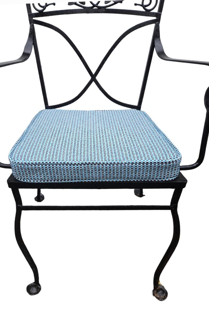Metallo Cuscini per sedie da giardino in ferro battuto vintage in vendita