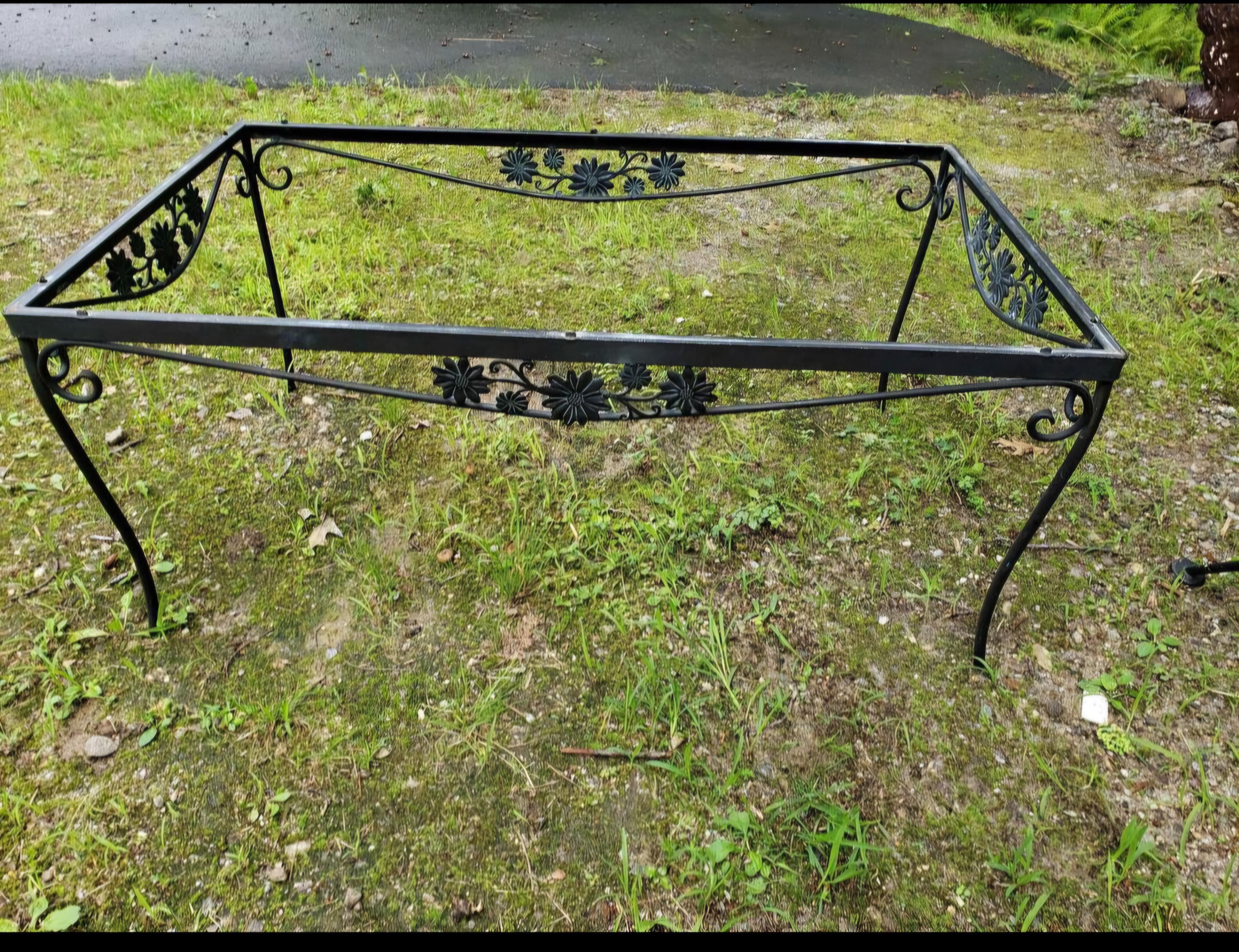 Américain Meubles de terrasse en fer forgé vintage en vente