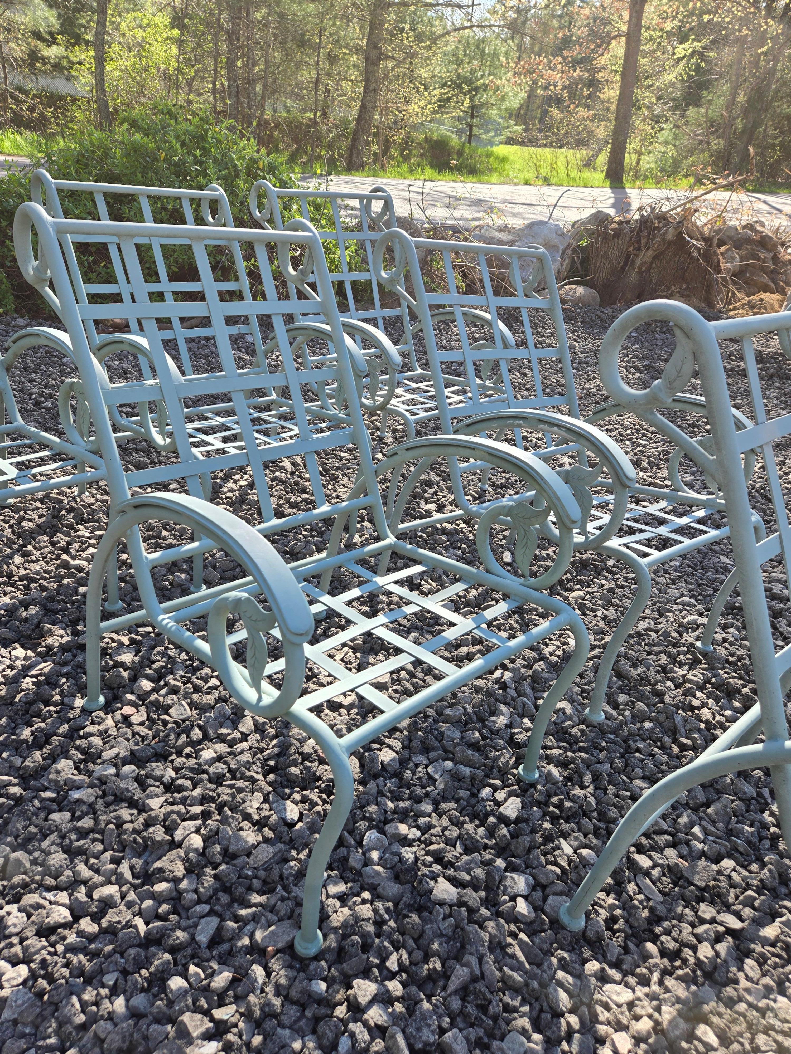 Vintage Wrought Iron Patio Chairs (6) In Good Condition For Sale In Cumberland, RI