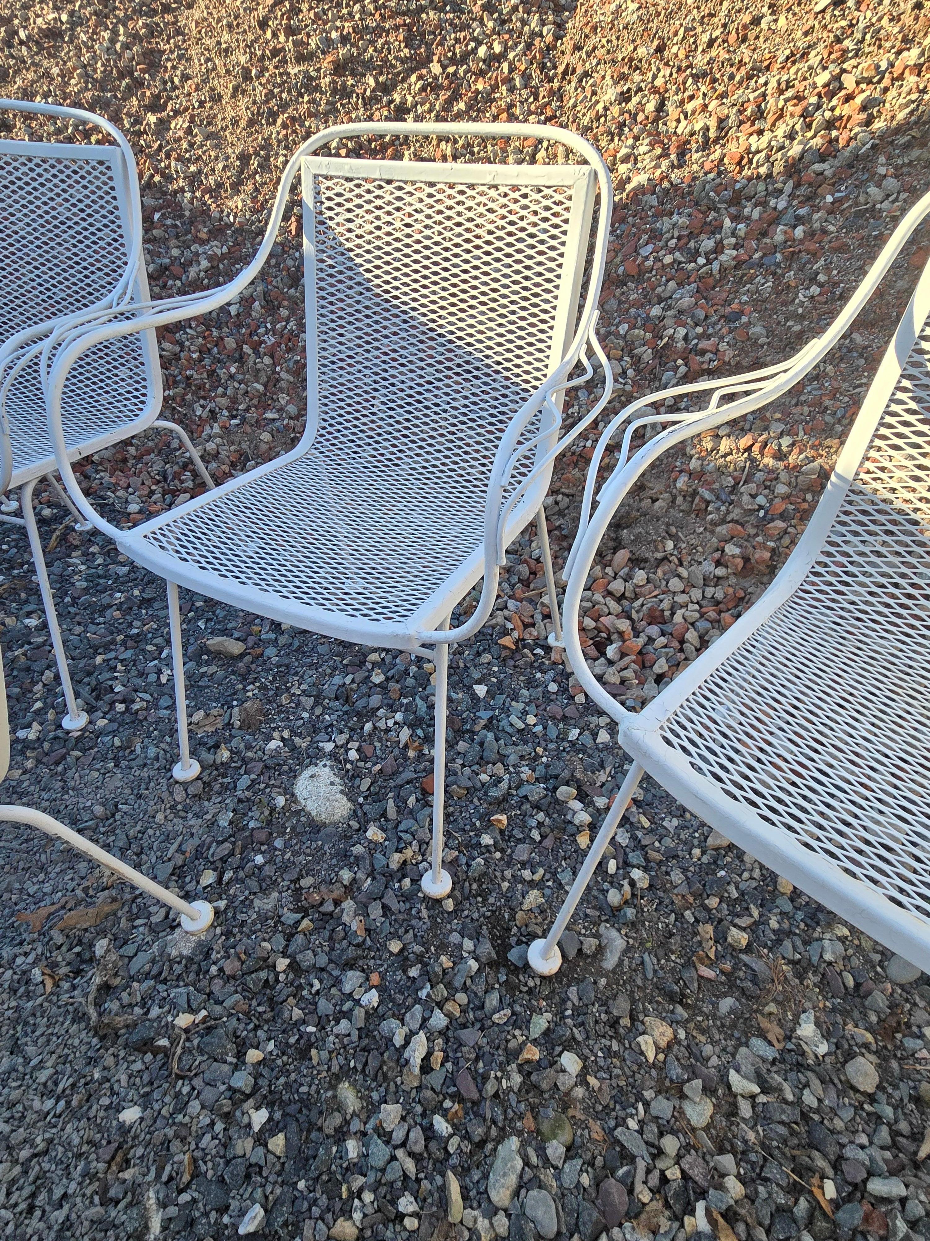 Vintage Wrought Iron Sculptura Outdoor Patio Chairs Set of 6 In Good Condition For Sale In Cumberland, RI