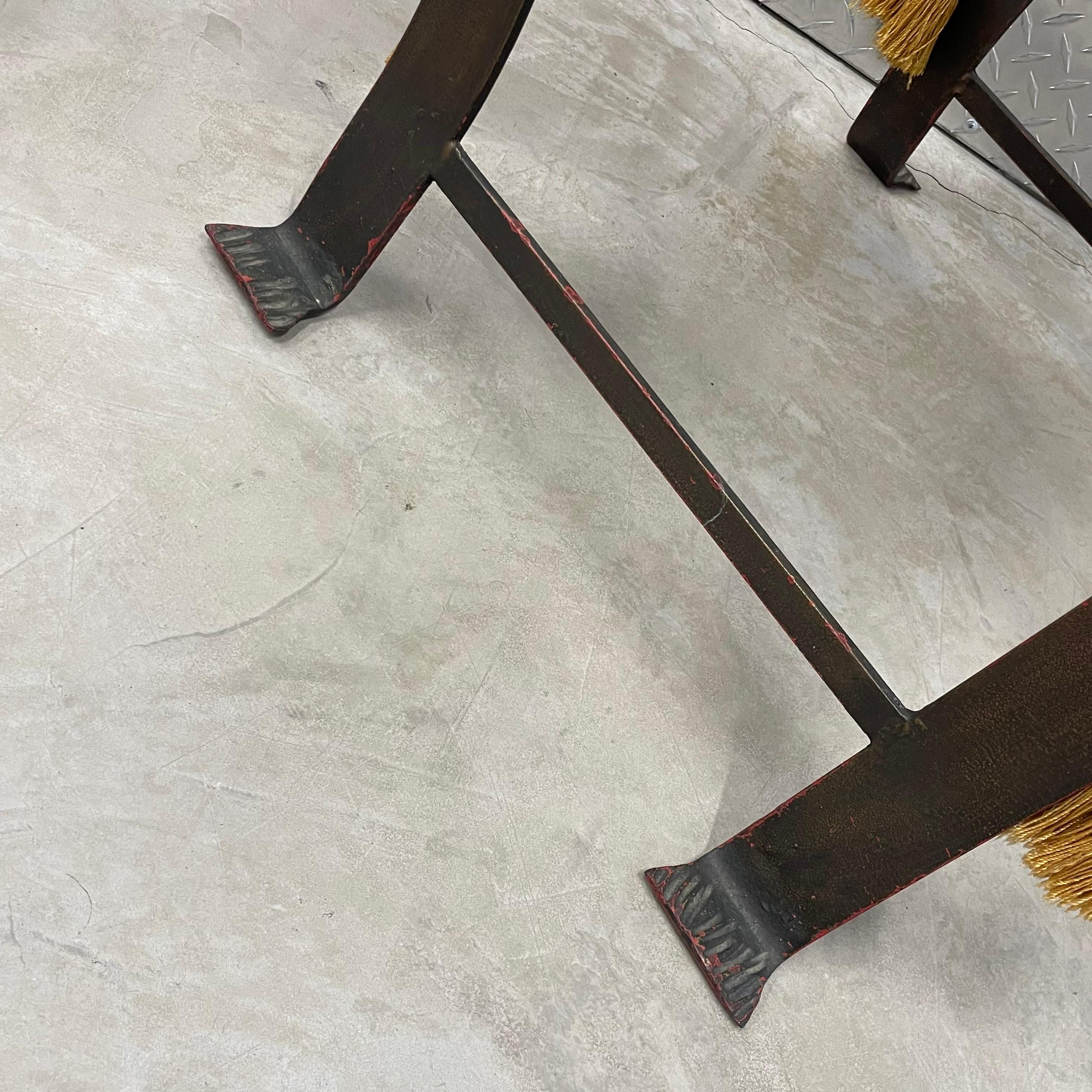 20ième siècle Chaise longue ou coiffeuse en fer forgé vintage en vente