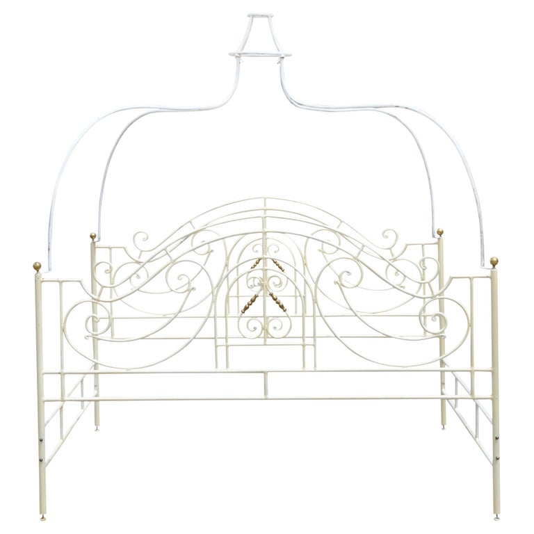 Vintage Wrought Iron Victorian Brass, King Size White Wrought Iron Bed Frame
