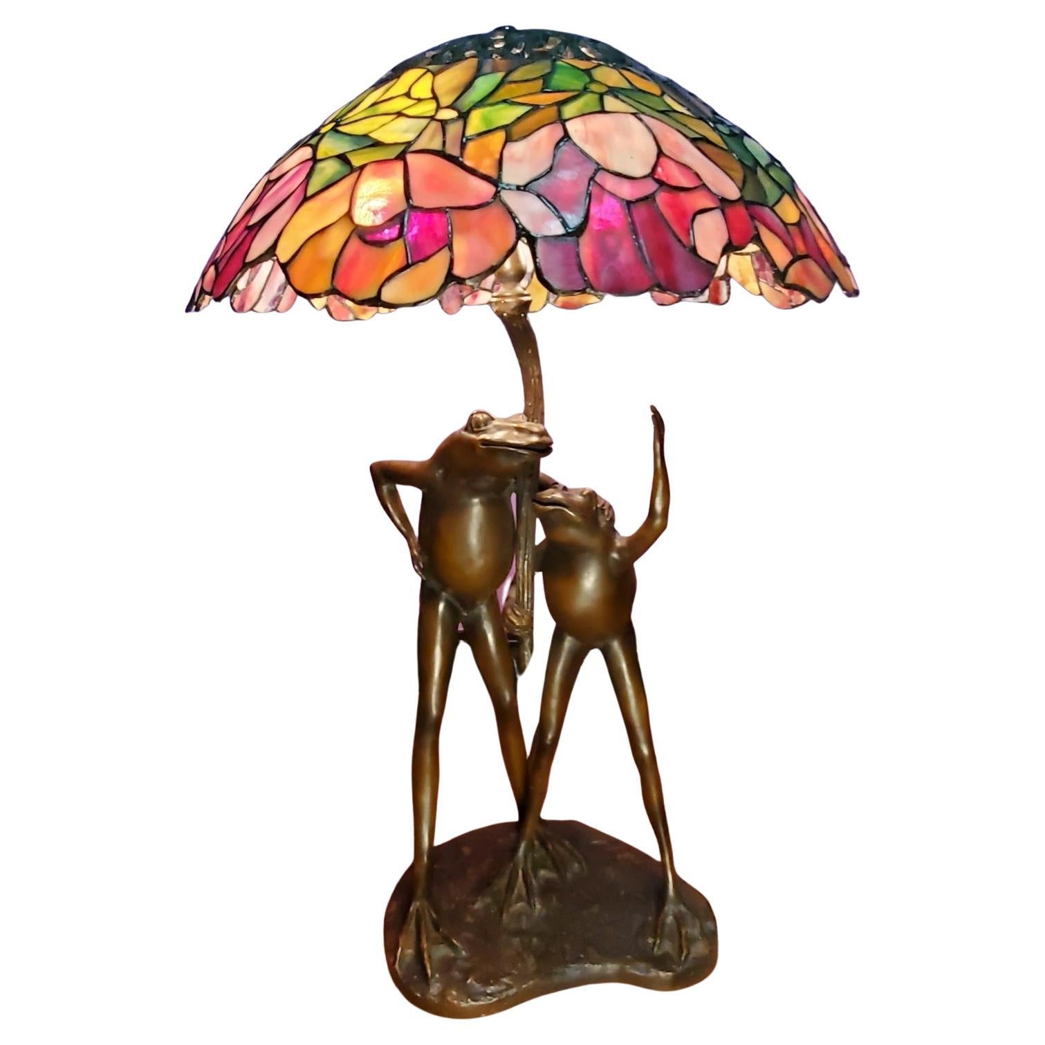 Vintage Wuyh Bronze Frog Leaded Glass Lamp For Sale