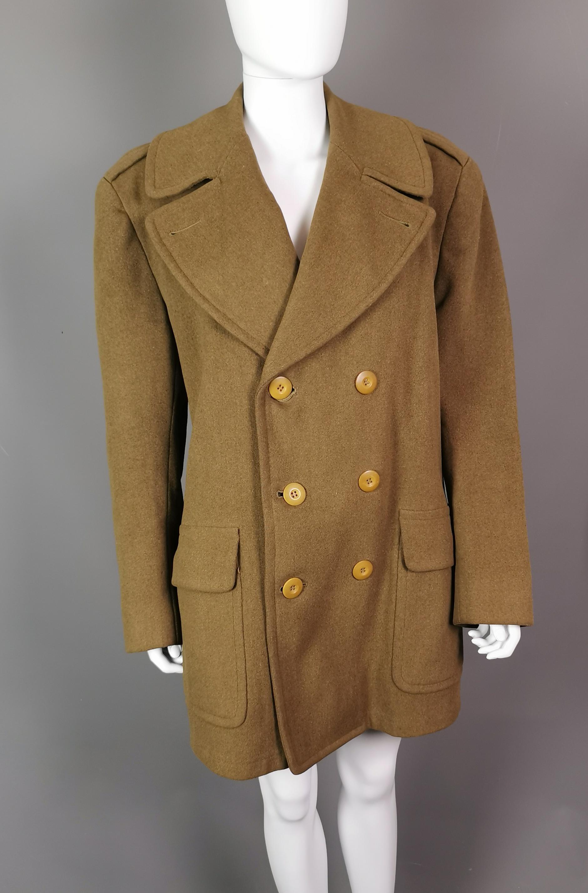 Vintage WW2 Army officers overcoat, regulation 5