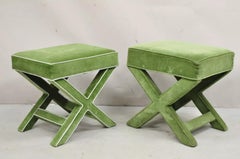 Grüne gepolsterte Vintage-Bankhocker mit X-Fuß im Billy Baldwin-Stil mit X-Fuß - Ähnliches Paar