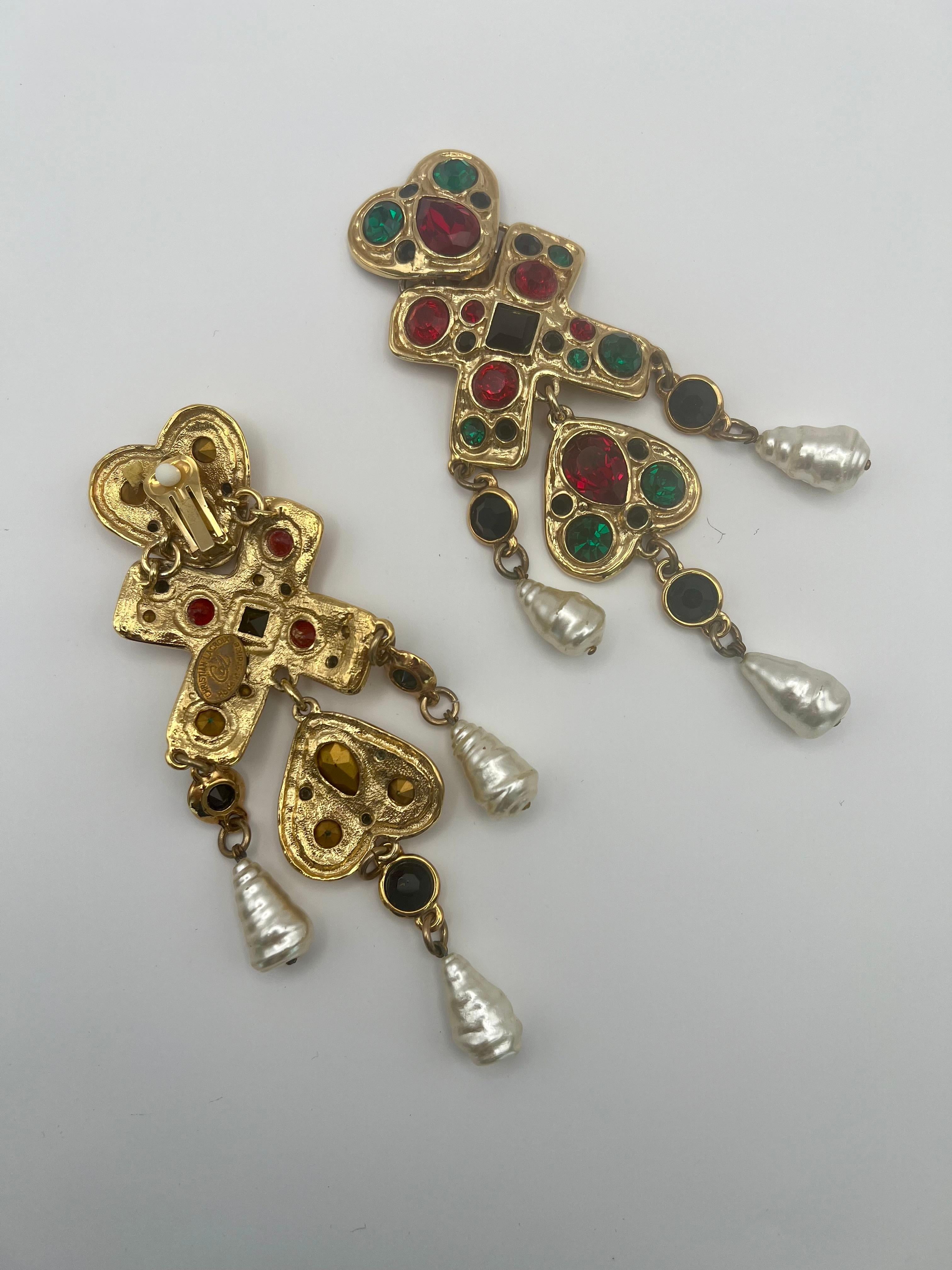 Vintage XL Christian Lacroix Vergoldete Juwelen-Perlen-Kronleuchter-Ohrringe, Statement-Ohrringe, Vintage im Angebot 2