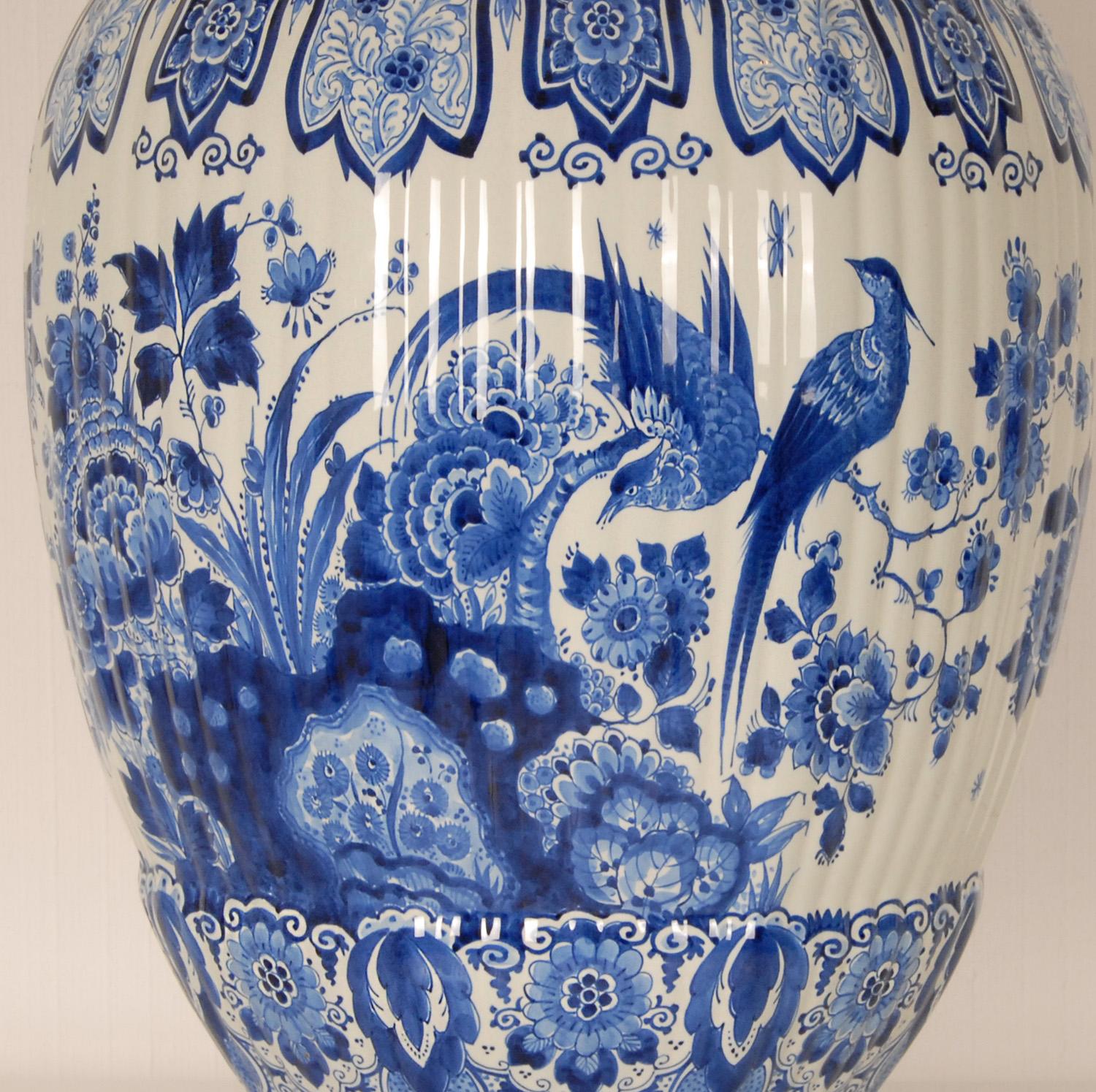Vintage XL Delft Vase Royal Delft Covered Jar Blue White Delftware Chinoiserie 2