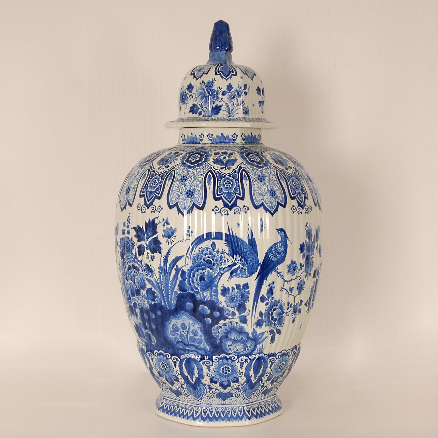 Vintage XL Delft Vase Royal Delft Covered Jar Blue White Delftware Chinoiserie 1
