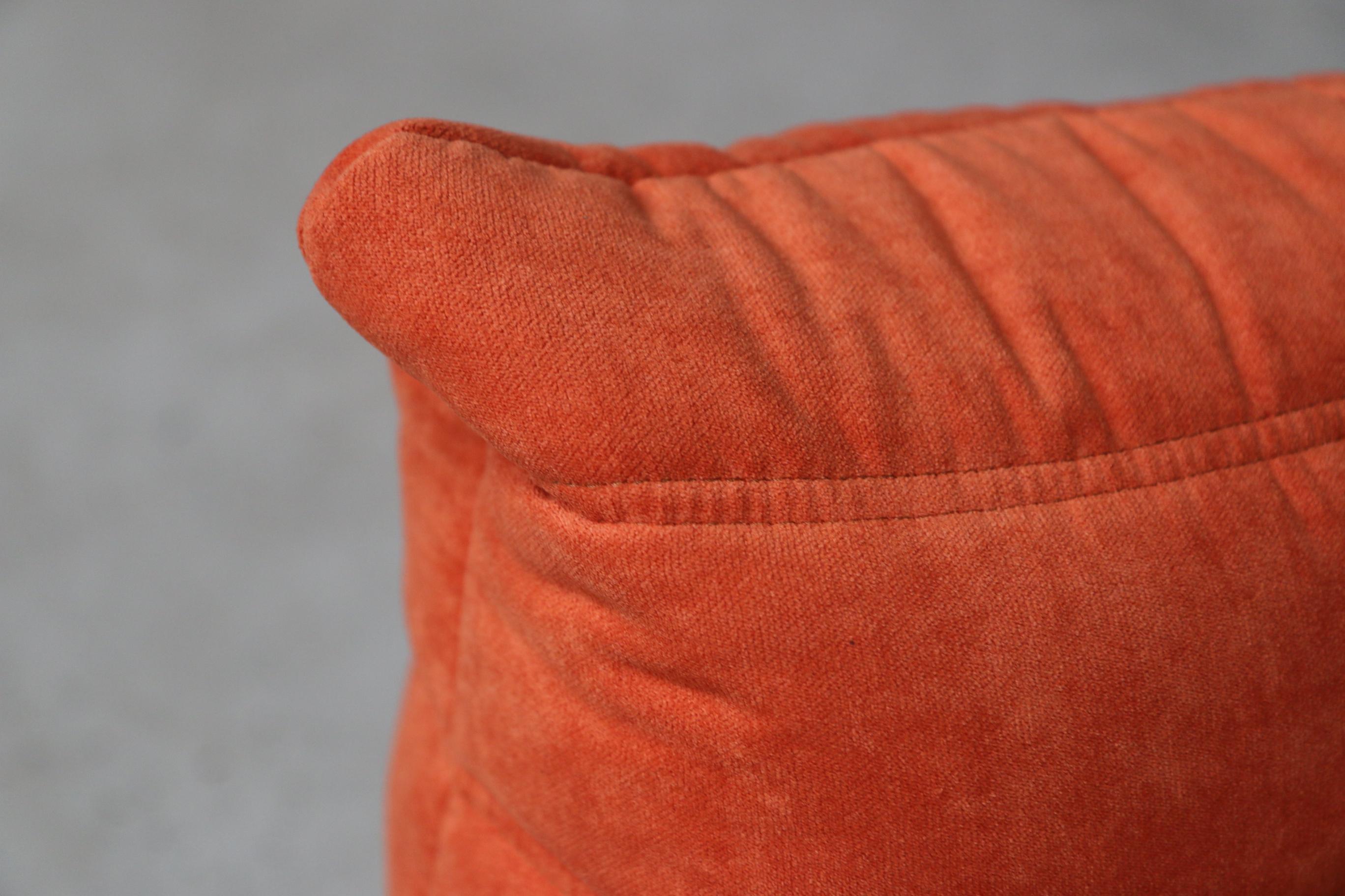 CERTIFIED Ligne Roset TOGO XL sofa in Orange Stain Free Fabric, DIAMOND QUALITY For Sale 3
