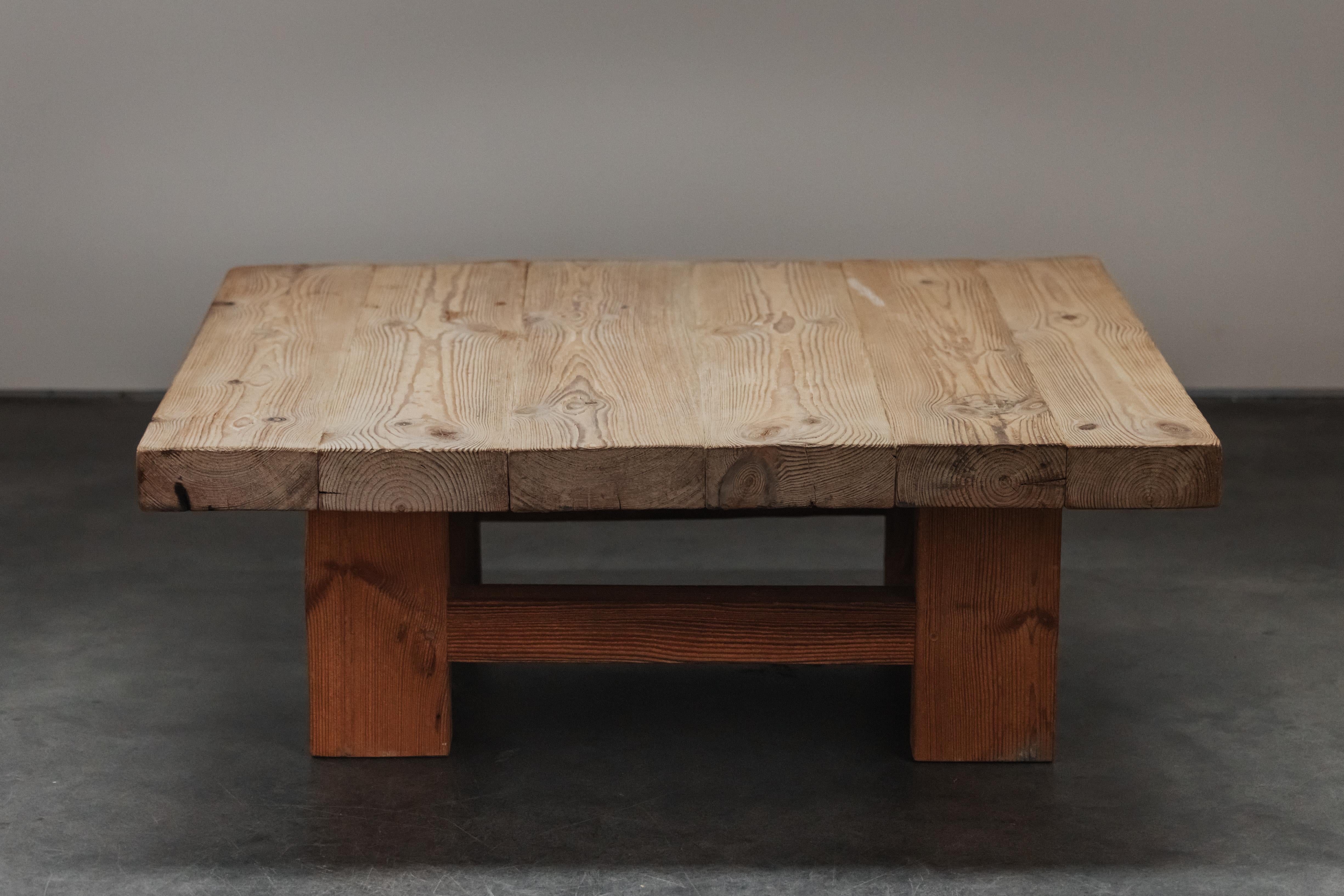 Vintage XL Pine Coffee Table From Denmark, Circa 1960.  Solid pine construction with very light use and wear.