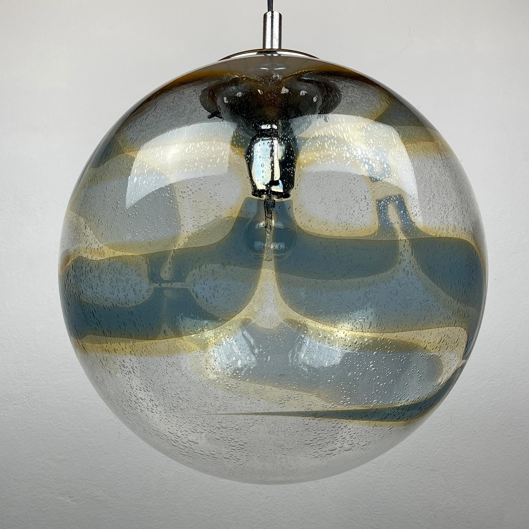 Italian Vintage Xl Swirled Murano Glass Pendant Lamp by Vistosi Italy, 1970s For Sale