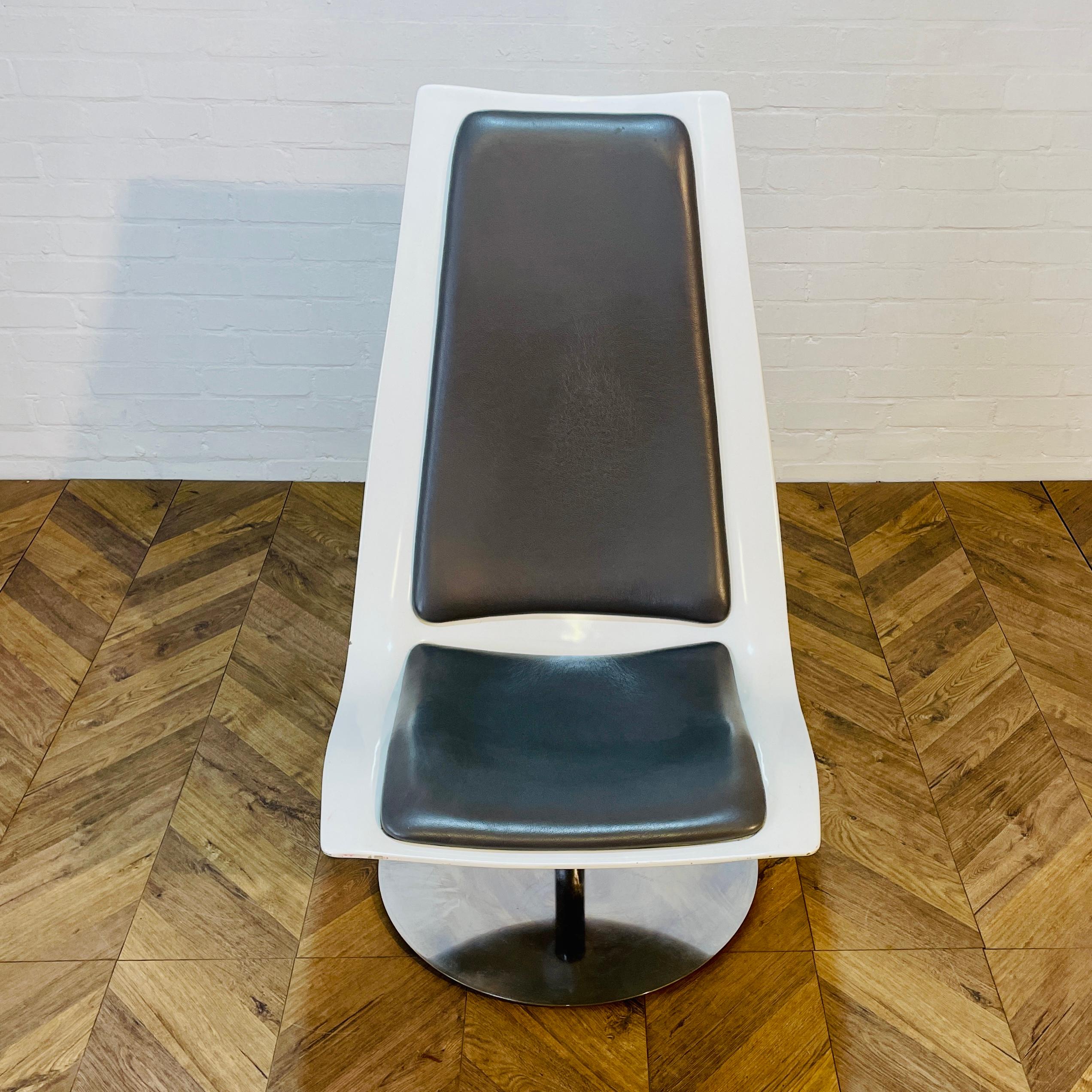 Chaise pivotante XPO vintage par BO Concept sur base chromée en vente 7