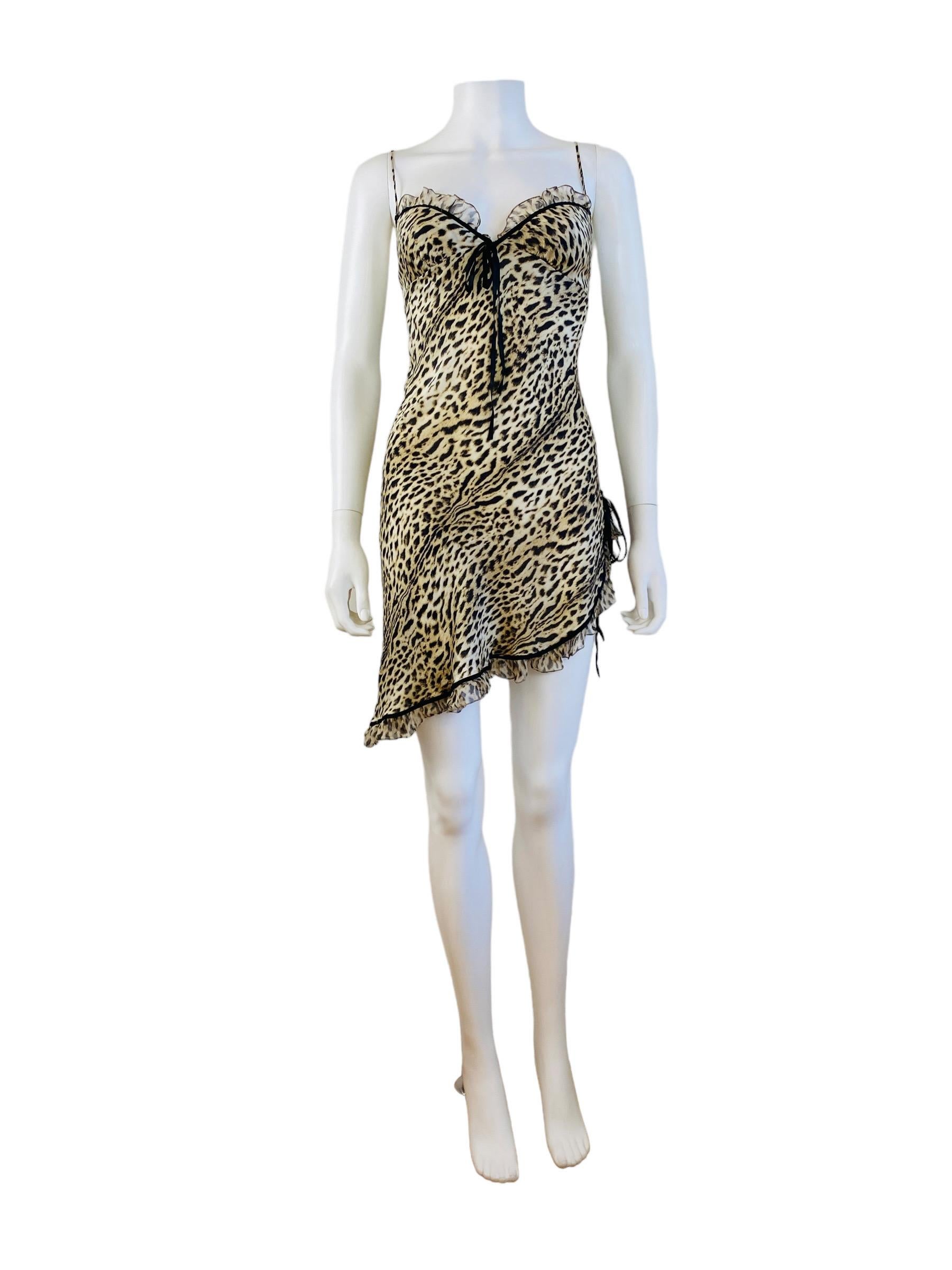 Vintage Y2k 2000s Roberto Cavalli Mini Silk Leopard Animal Print Slip Dress In Excellent Condition In Denver, CO