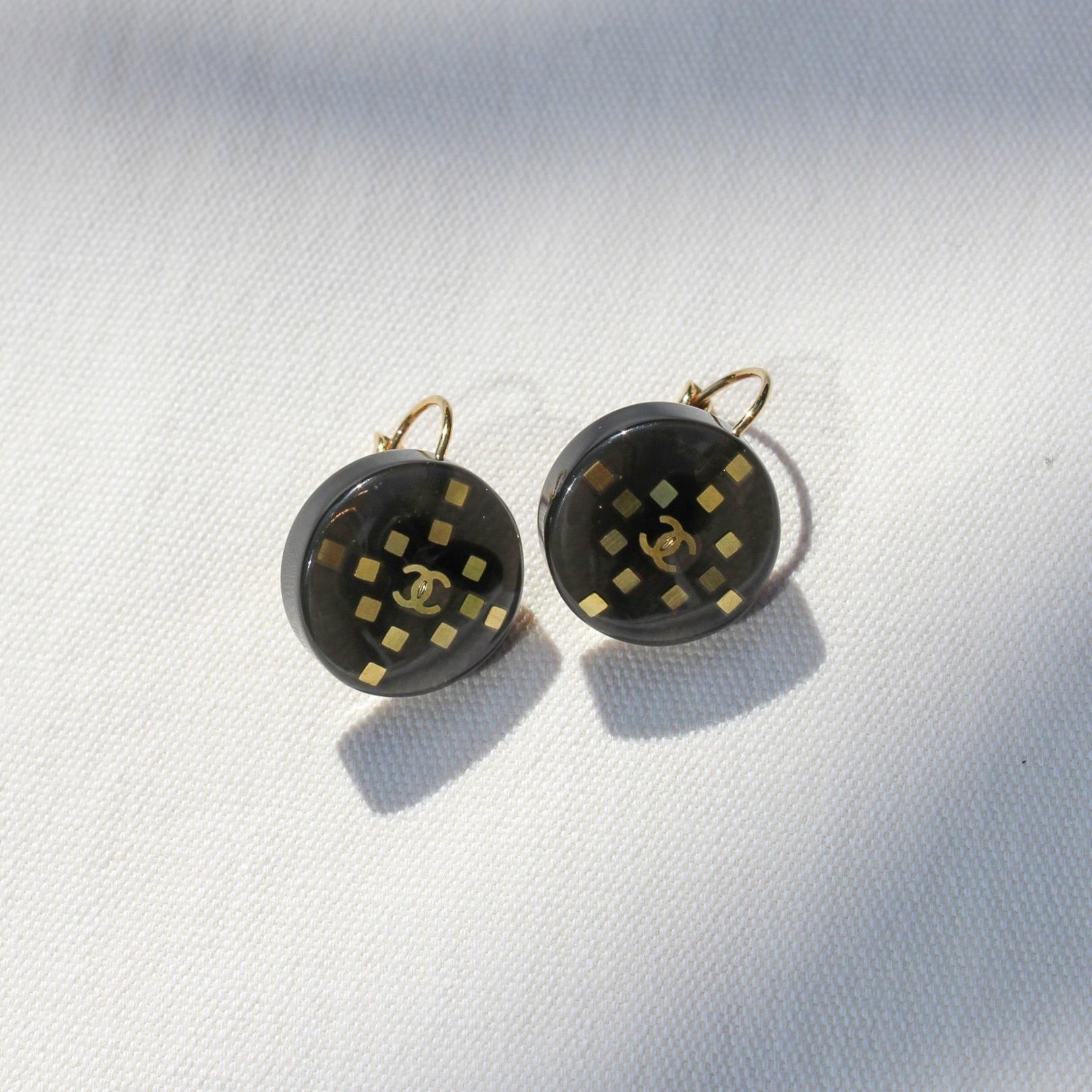 Vintage Y2K Chanel Earrings for Pierced Ears - 2001 Autumn Winter Collection In Excellent Condition In London, GB
