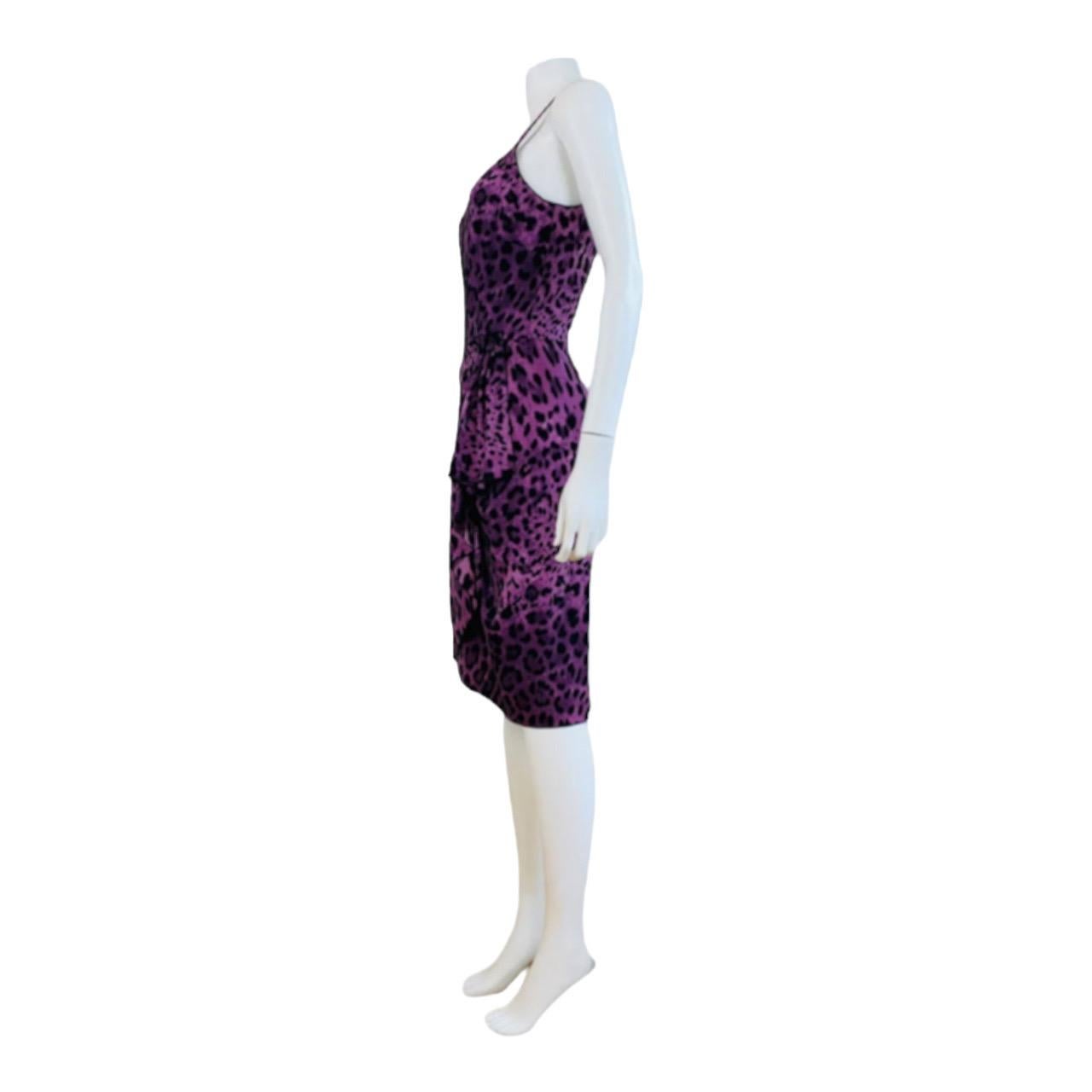 Vintage Y2K Dolce + Gabbana Silk Purple Leopard Animal Print Fitted Dress For Sale 1