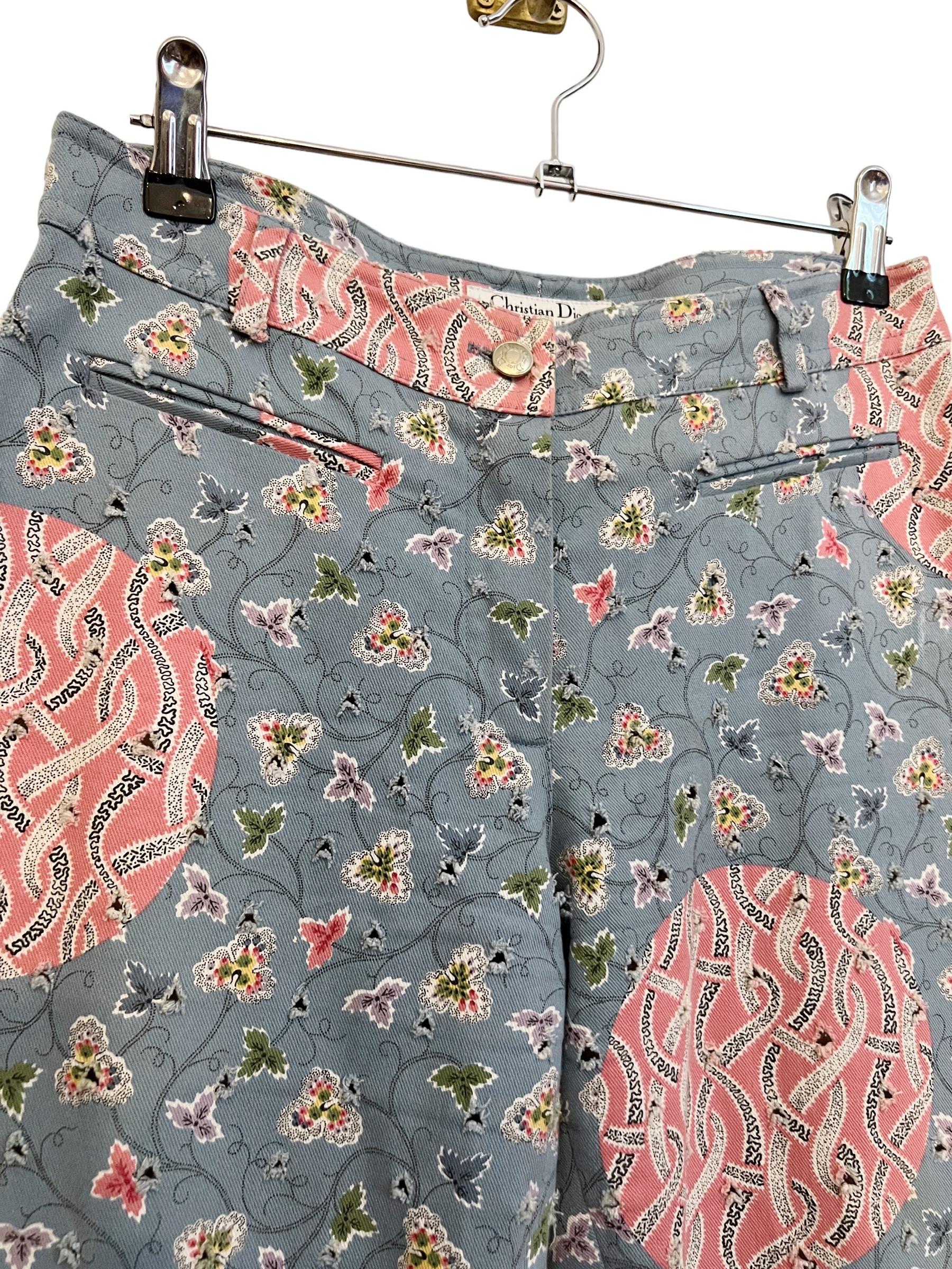 Vintage Y2k Low Rise Christian Dior by Galliano Floral Blossom pattern Jeans In Excellent Condition For Sale In Sheffield, GB