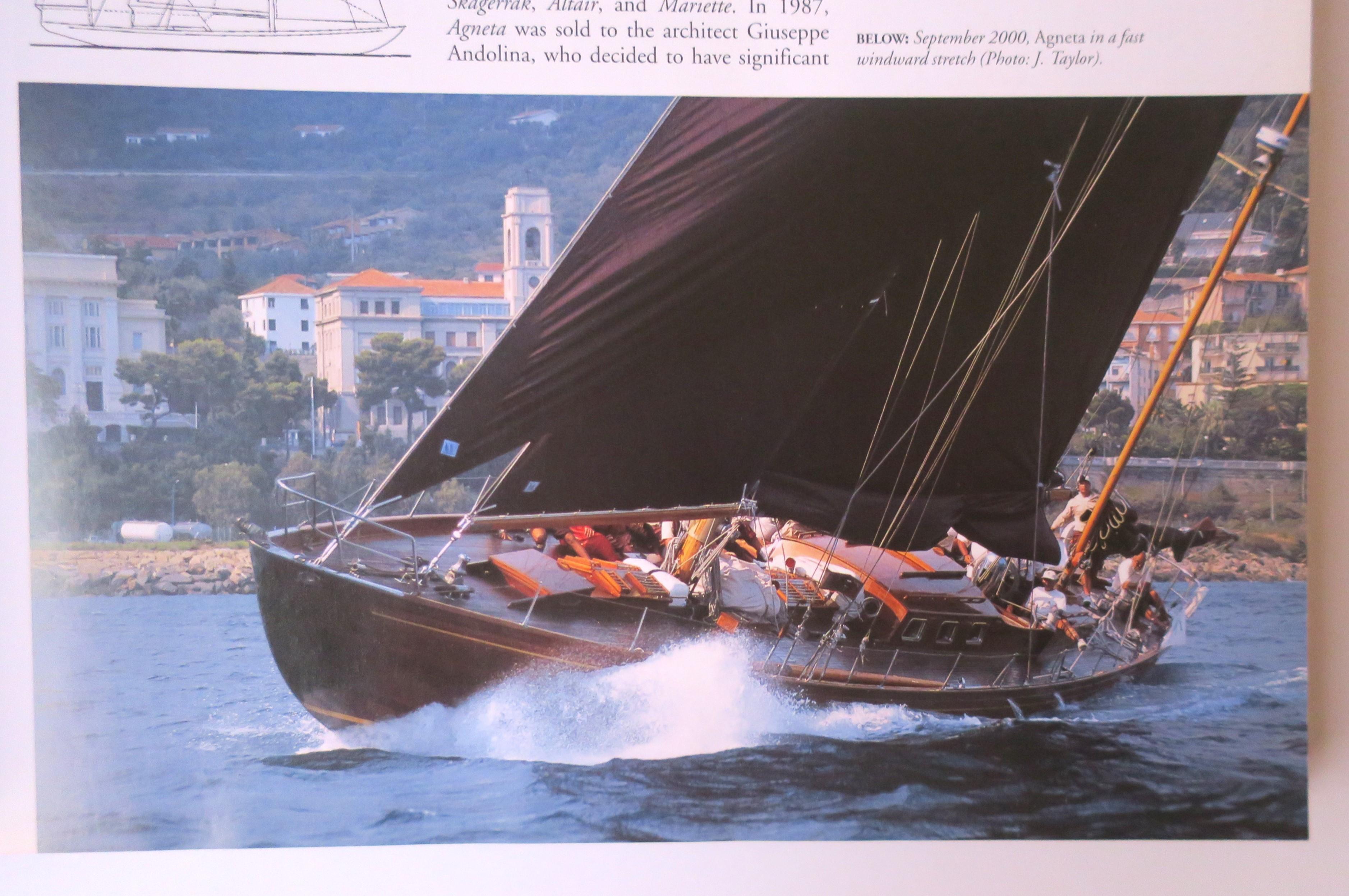 Vintage Yachts by Flavio Serafini Coffee Table Book  For Sale 2