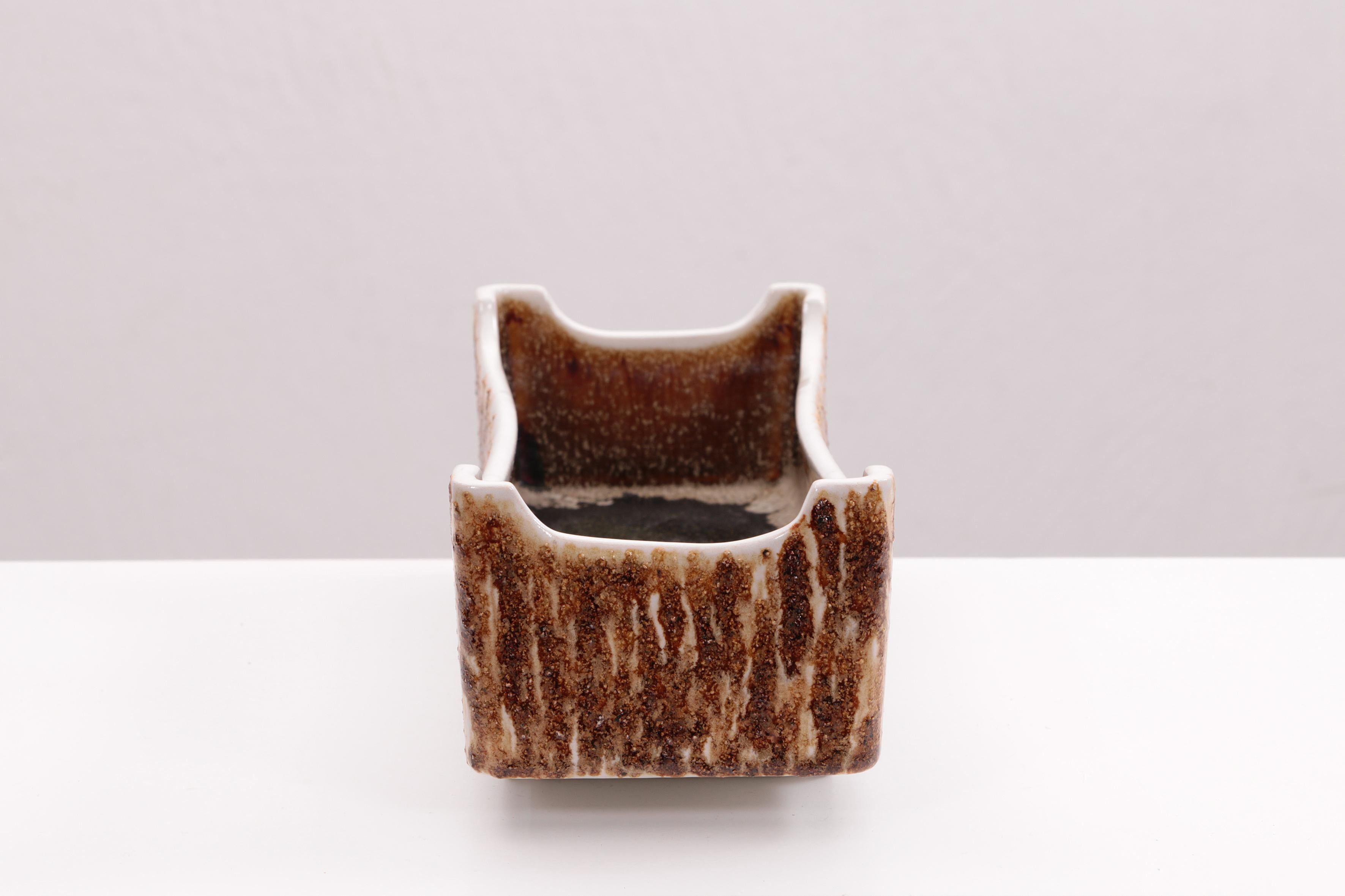 Vintage Yamasan Ikebana Bowl Beautiful Ceramic from, Japan, 1960s In Good Condition In Oirlo, LI