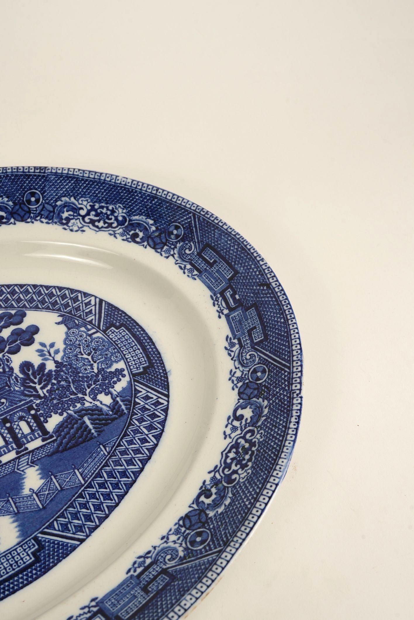 “Ye Olde Willow” Oval Serving Platter – Fenton, England im Zustand „Gut“ im Angebot in Worcester Park, GB