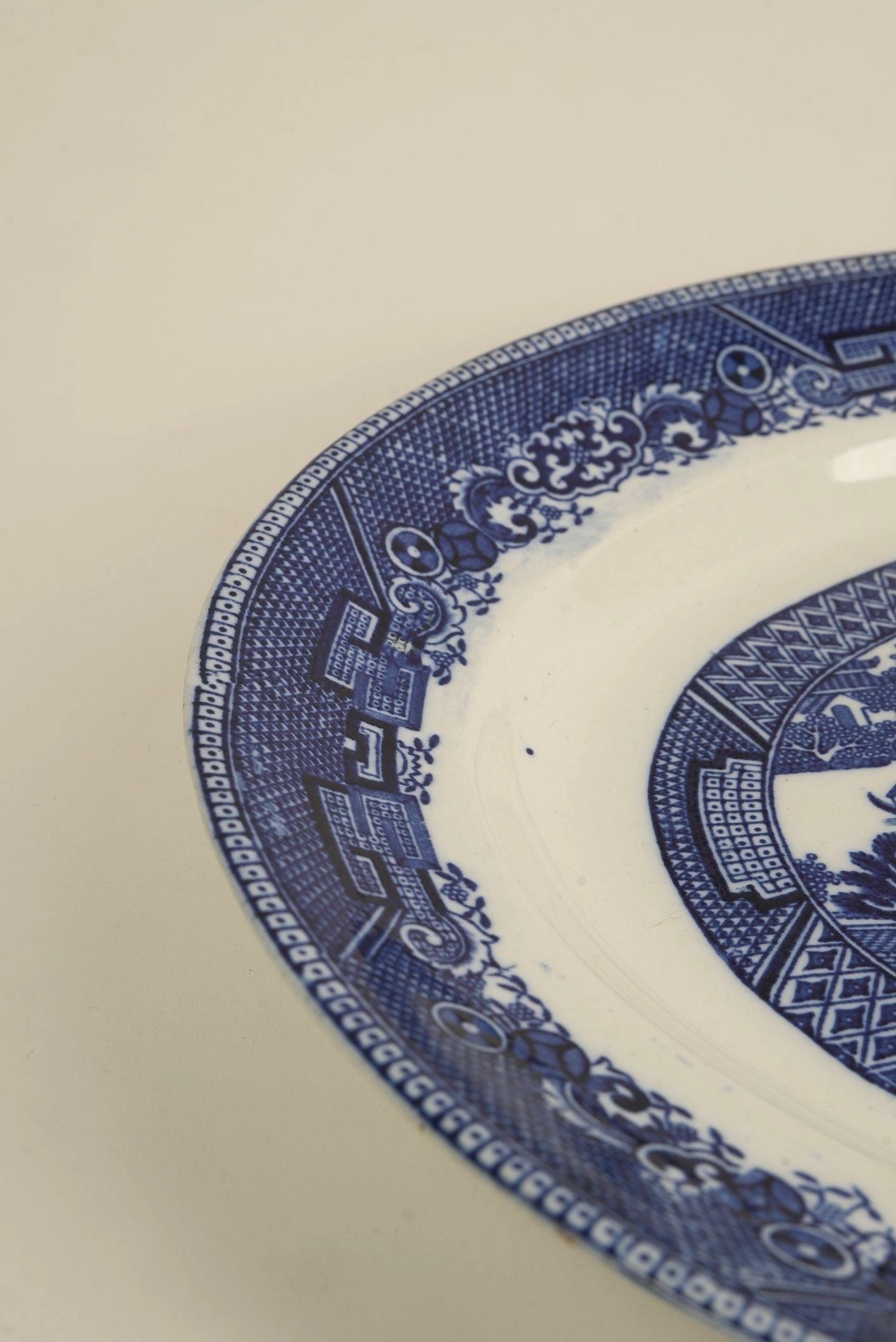 “Ye Olde Willow” Oval Serving Platter – Fenton, England (Tonware) im Angebot