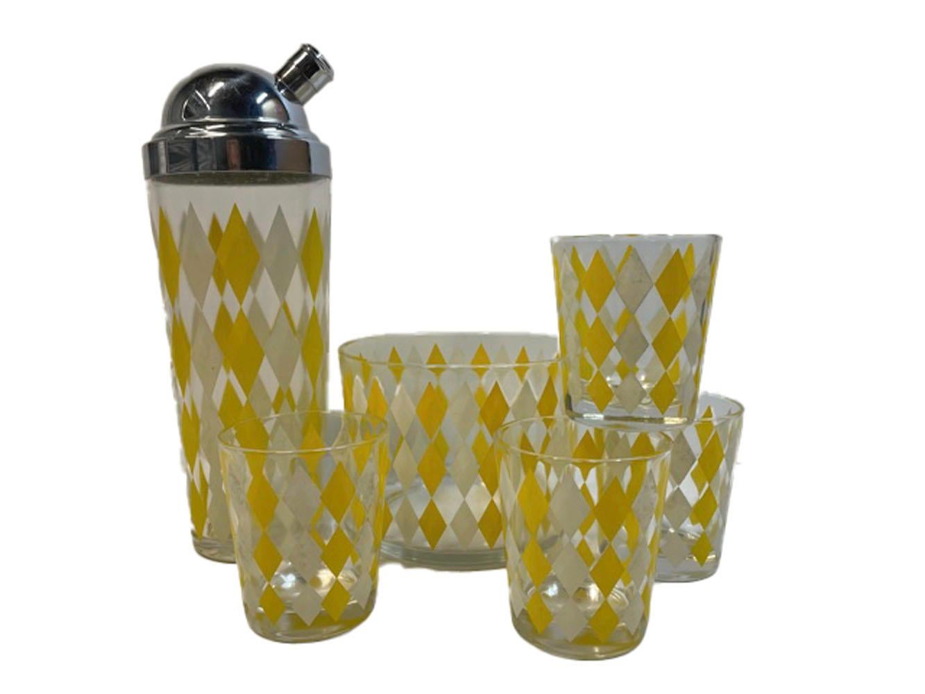20th Century Vintage Yellow and White Diamonds Cocktail Shaker, Ice Bowl and Glasses Set