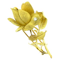 Retro Yellow and White Gold Brooche Rose Flower Design with Diamond