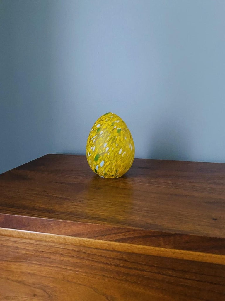 Vintage Yellow Art Glass Sculpture by Kosta Boda For Sale 1