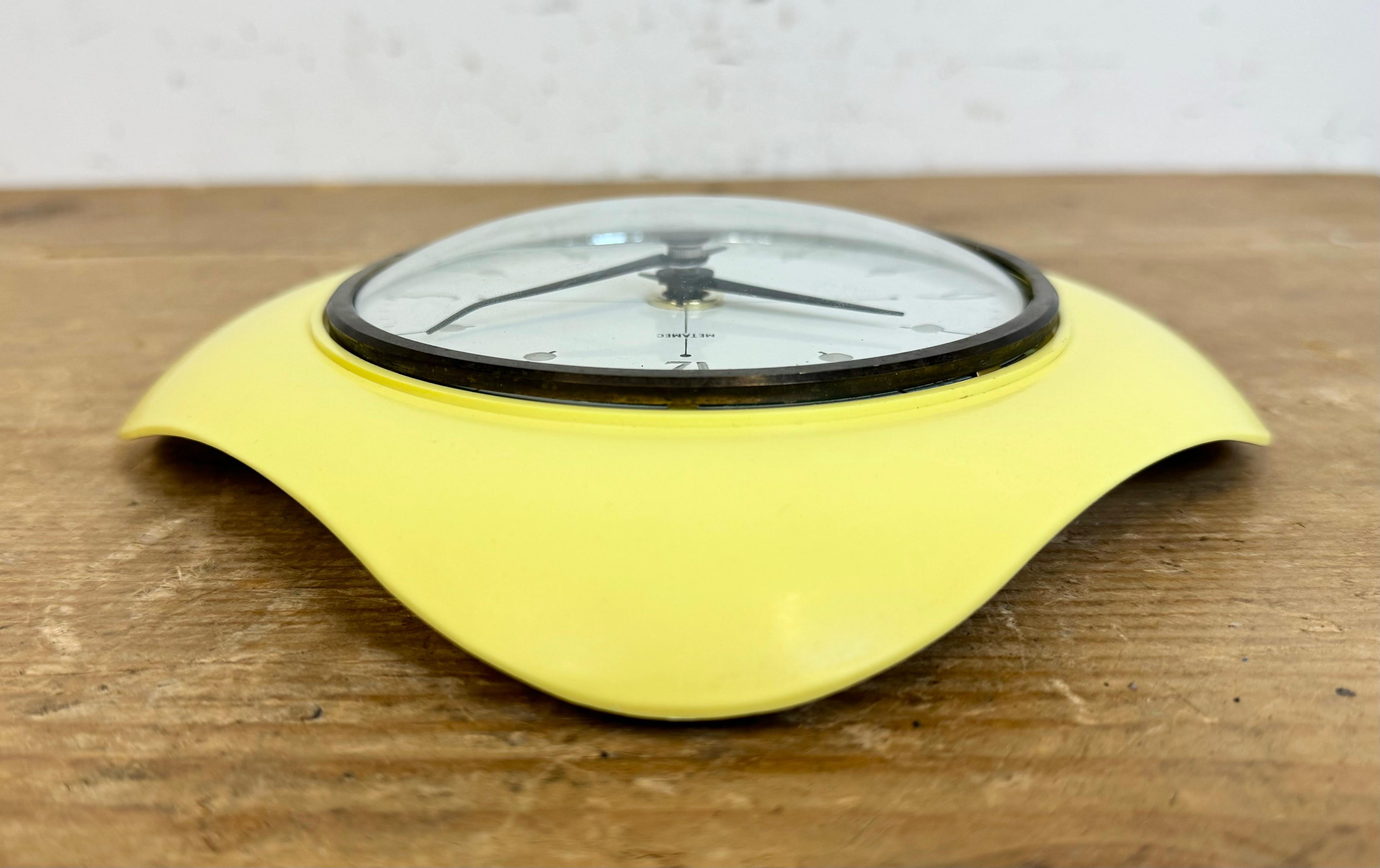 Vintage Yellow Bakelite Wall Clock from Metamec, 1970s For Sale 6