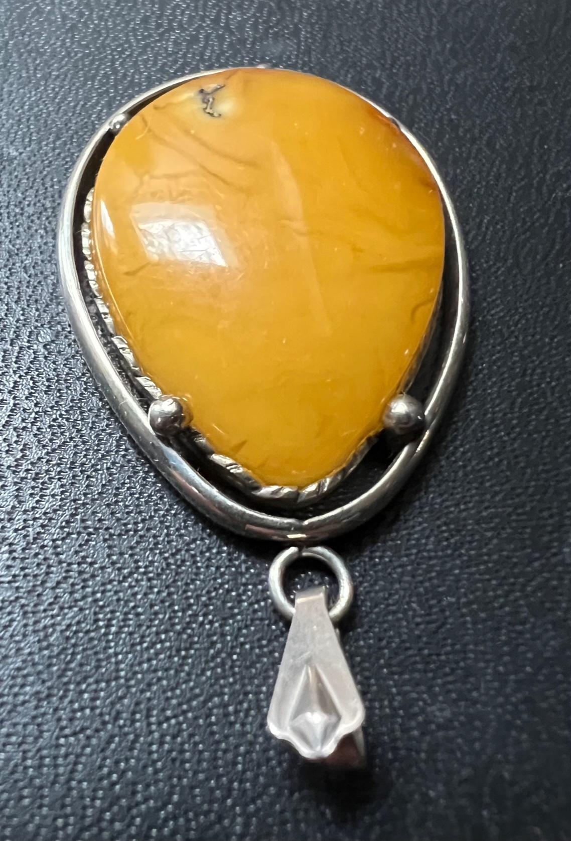 Cabochon Vintage Yellow Baltic Amber Pendant from Latvia For Sale