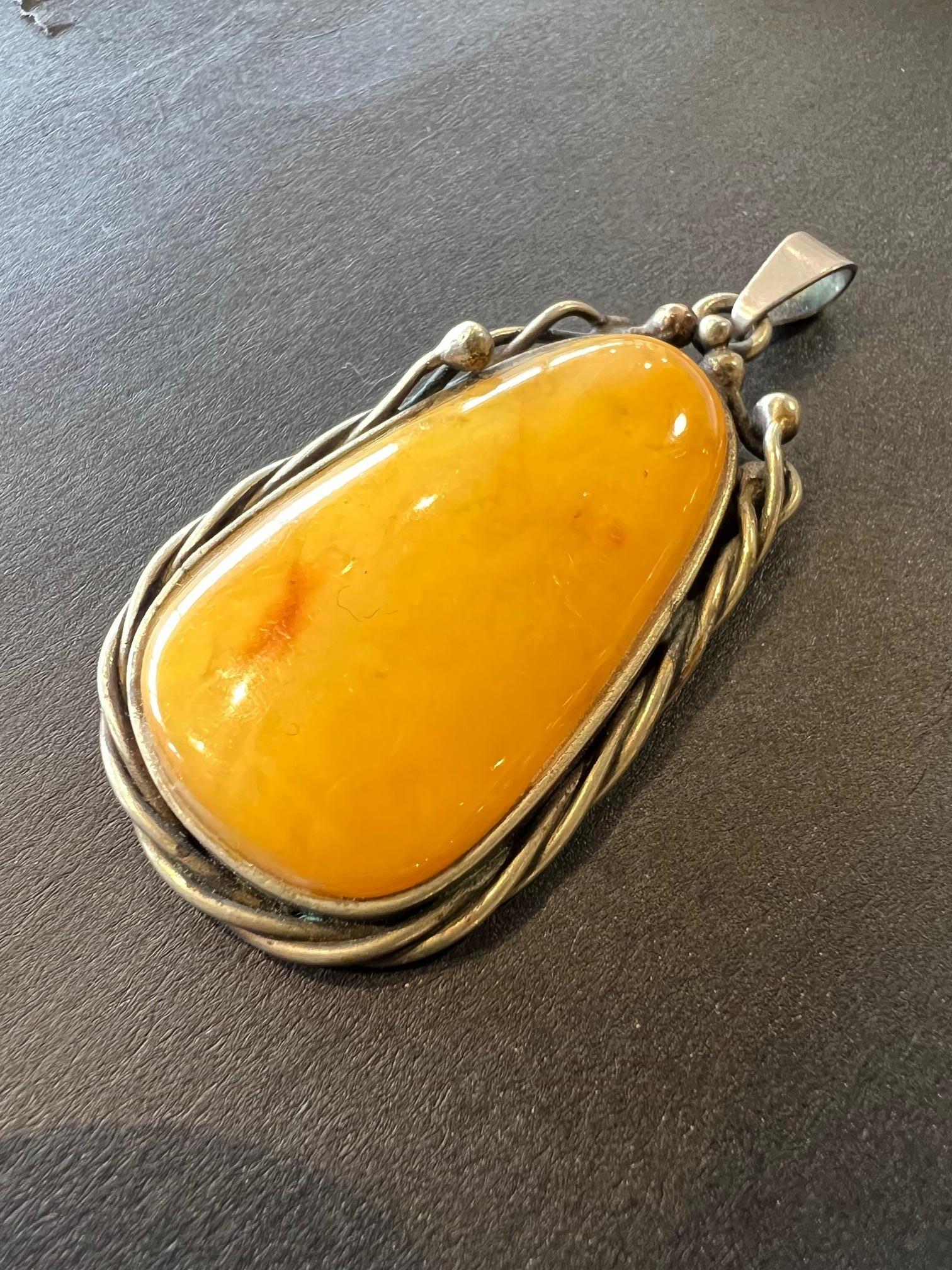 Cabochon Vintage Yellow Baltic Amber Pendant from Latvia For Sale