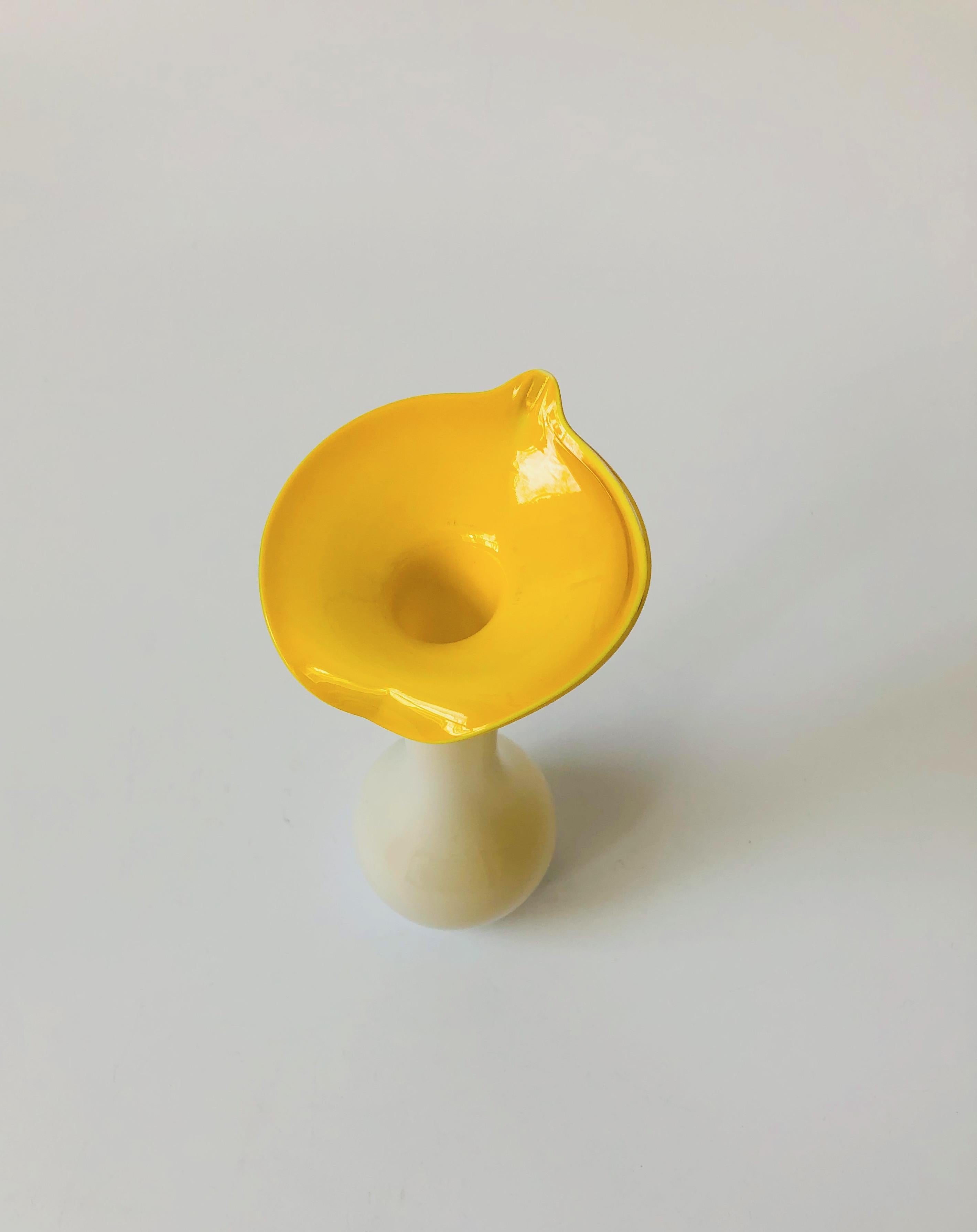 Modern Vintage Yellow Cased Glass Lily Vase For Sale