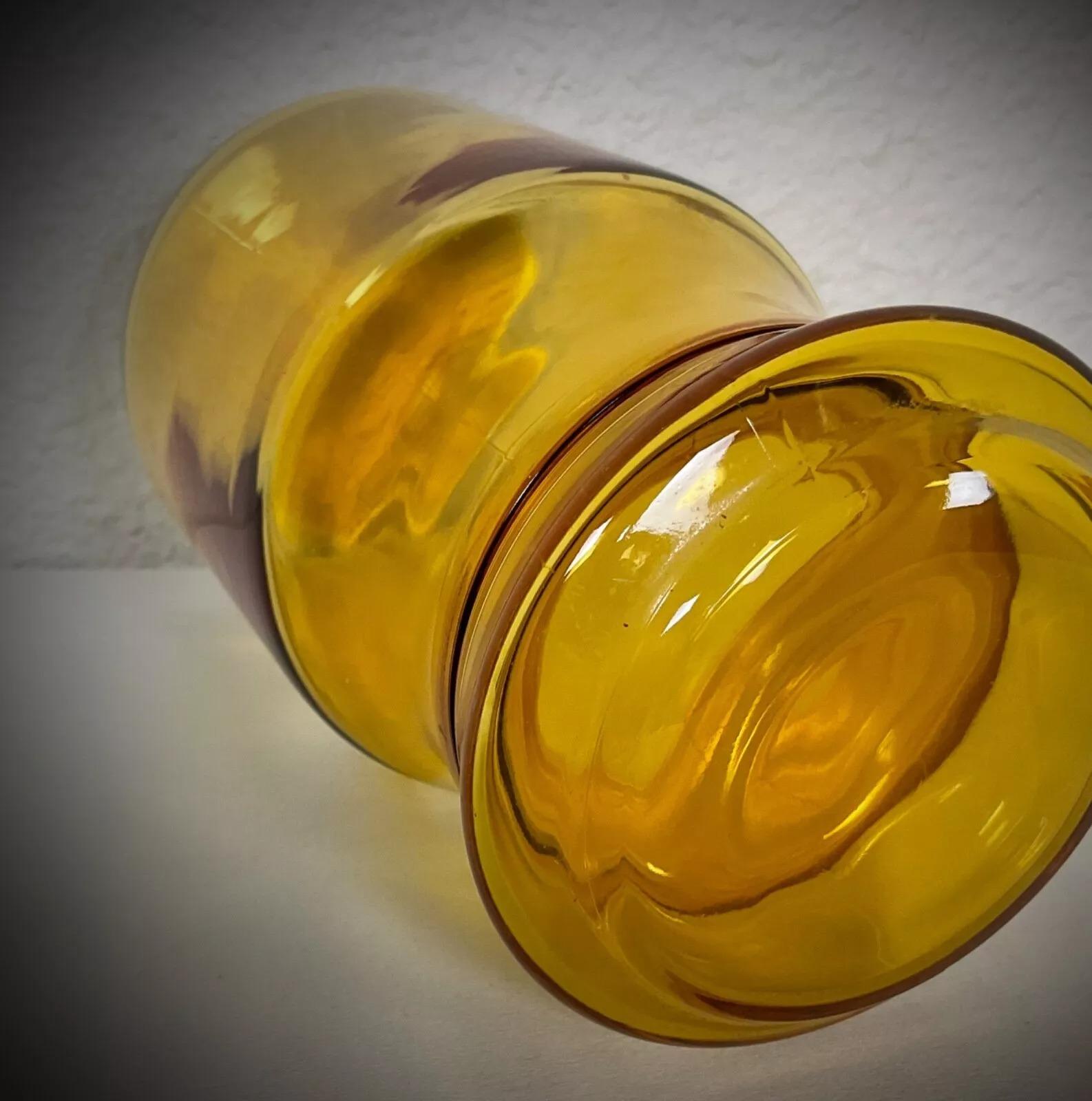 Vintage Yellow Glass Maxwell Bonbonnière / Jar – 17.5 cm - 2Y411 In Good Condition For Sale In Bordeaux, FR
