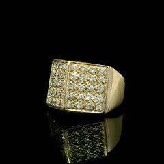 Vintage Yellow Gold 0.25ctw Pave Diamond Pyramid Roof Chevron Ring