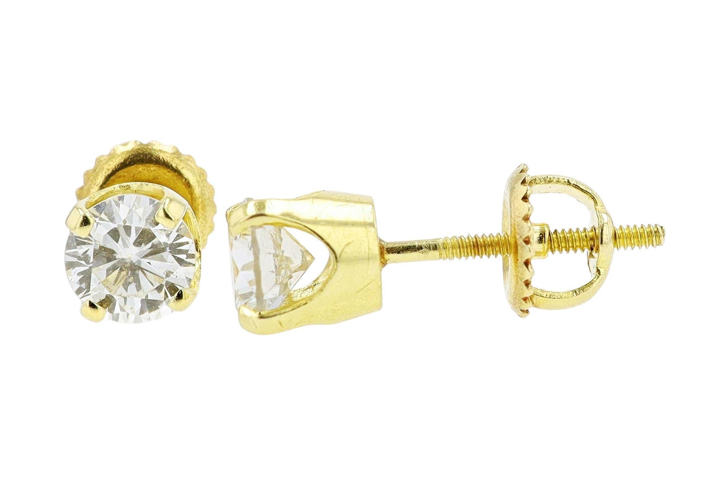 Vintage Yellow Gold 1 Carat Round Diamond Stud Earrings In Good Condition For Sale In Santa Barbara, CA