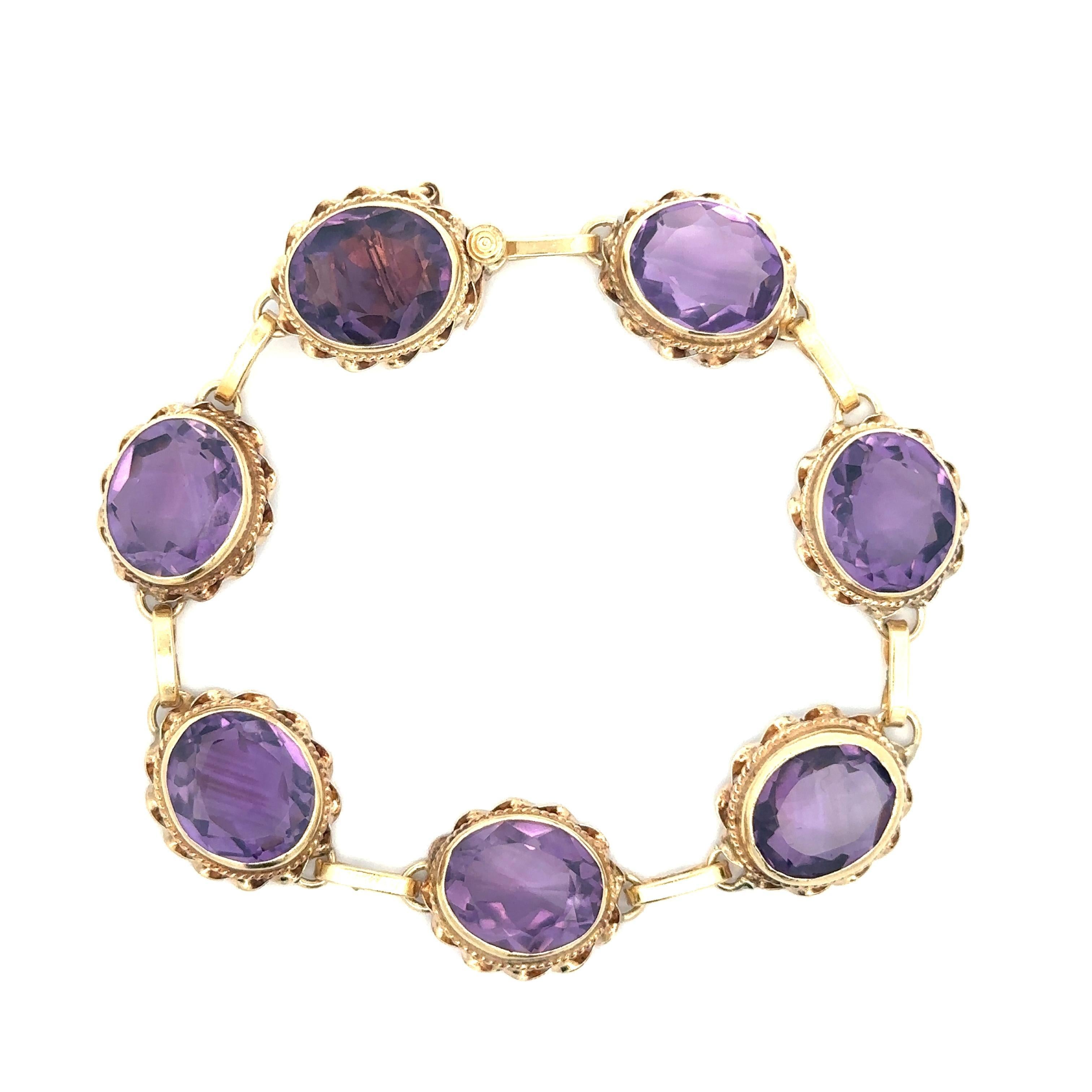 Vintage Yellow Gold 30ctw Large Oval Amethyst Twisted Wire Frame Link Barcelet en vente 2