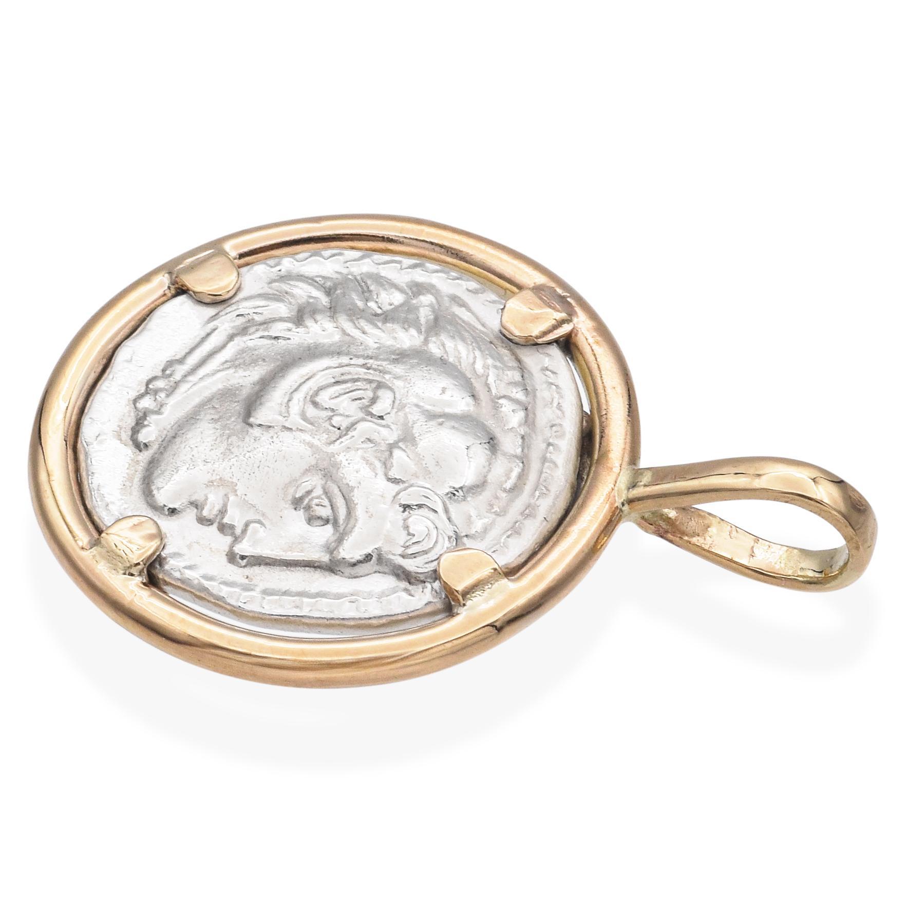 Ciondolo con moneta d'argento d'oro giallo d'epoca di Alexander il Grande in vendita 1