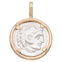 Ciondolo con moneta d'argento d'oro giallo d'epoca di Alexander il Grande