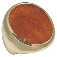 Vintage Yellow Gold and Carnelian Large intaglio Crest Signet Ring