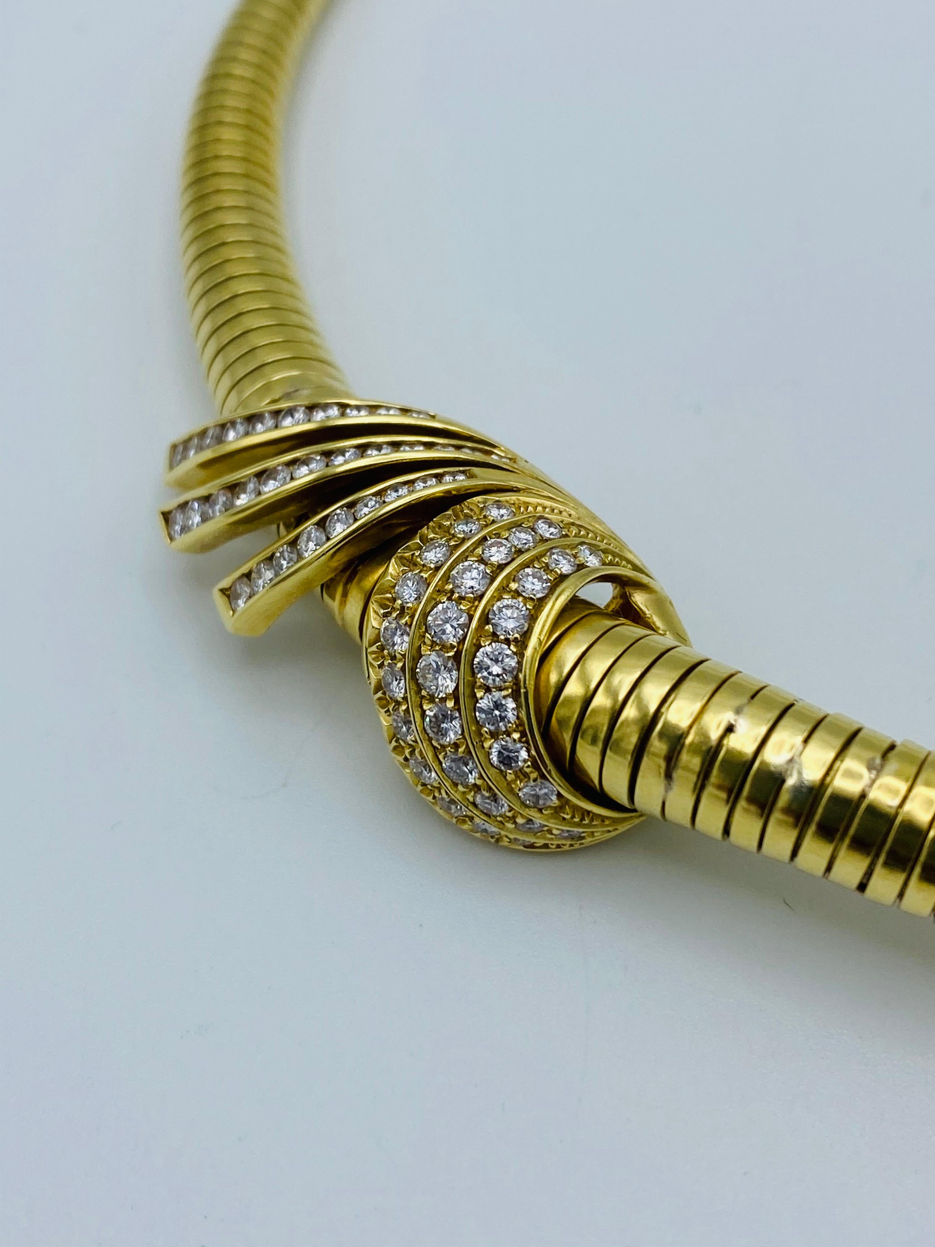 Round Cut Vintage Yellow Gold and Diamond Tubogas Choker Necklace