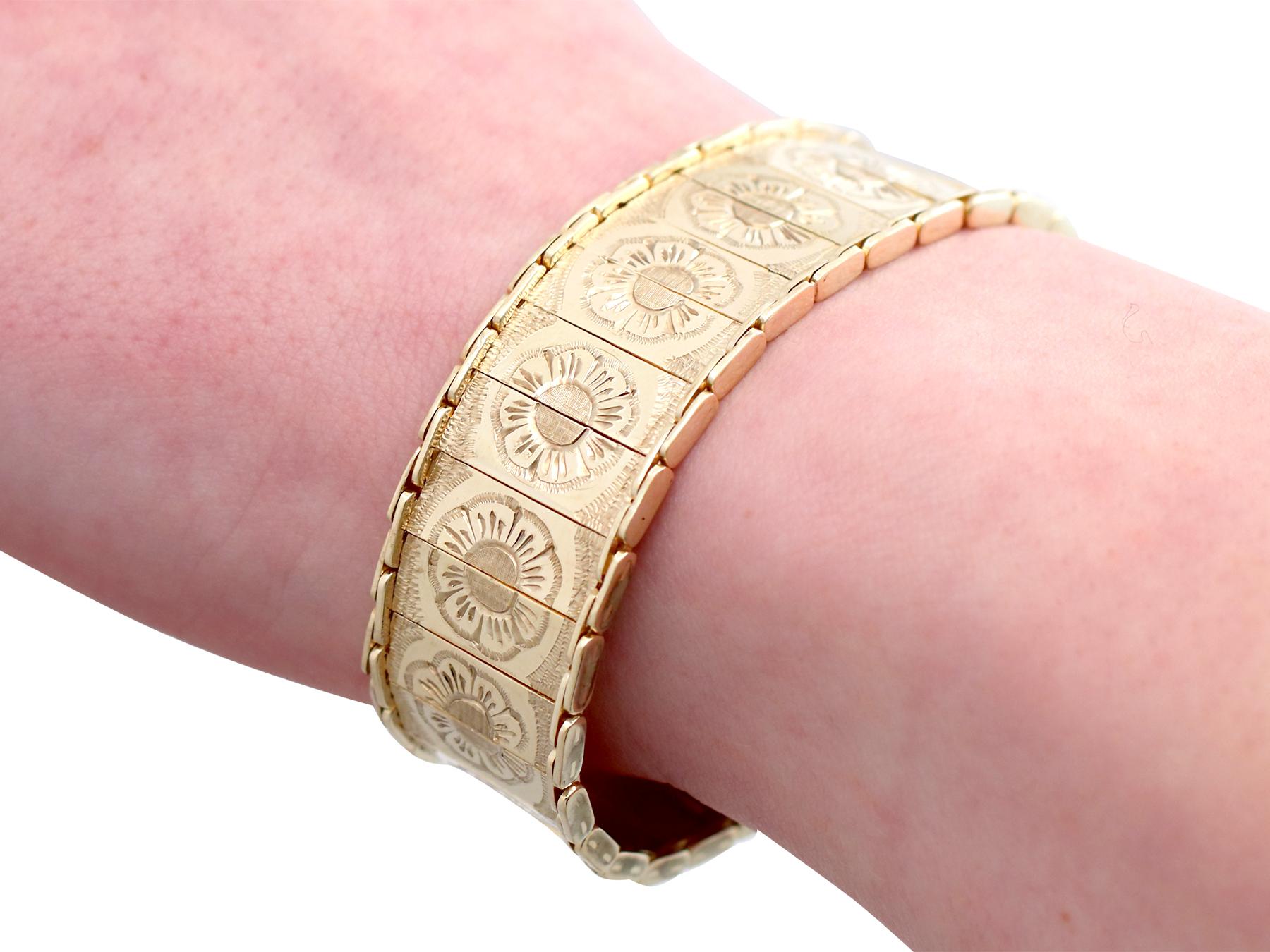 Bracelet vintage en or jaune des années 1960 en vente 6