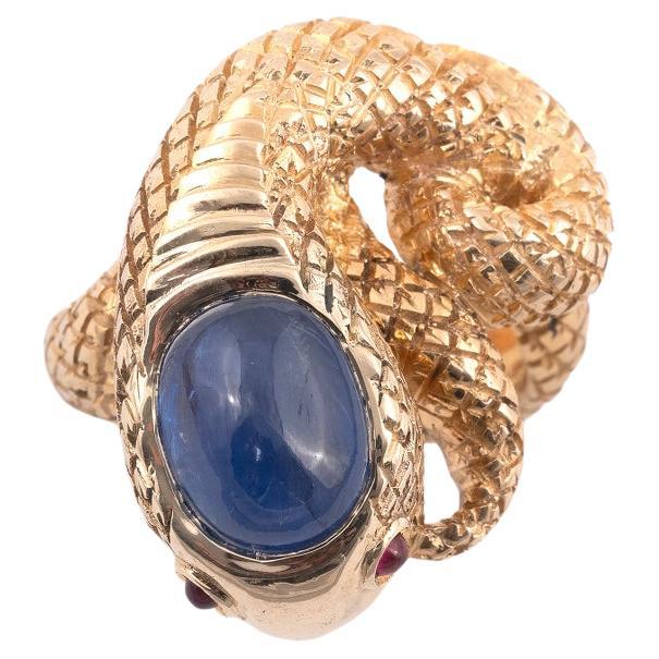 Women's or Men's Vintage Yellow Gold Cabochon Sapphire Snake Ring For Sale