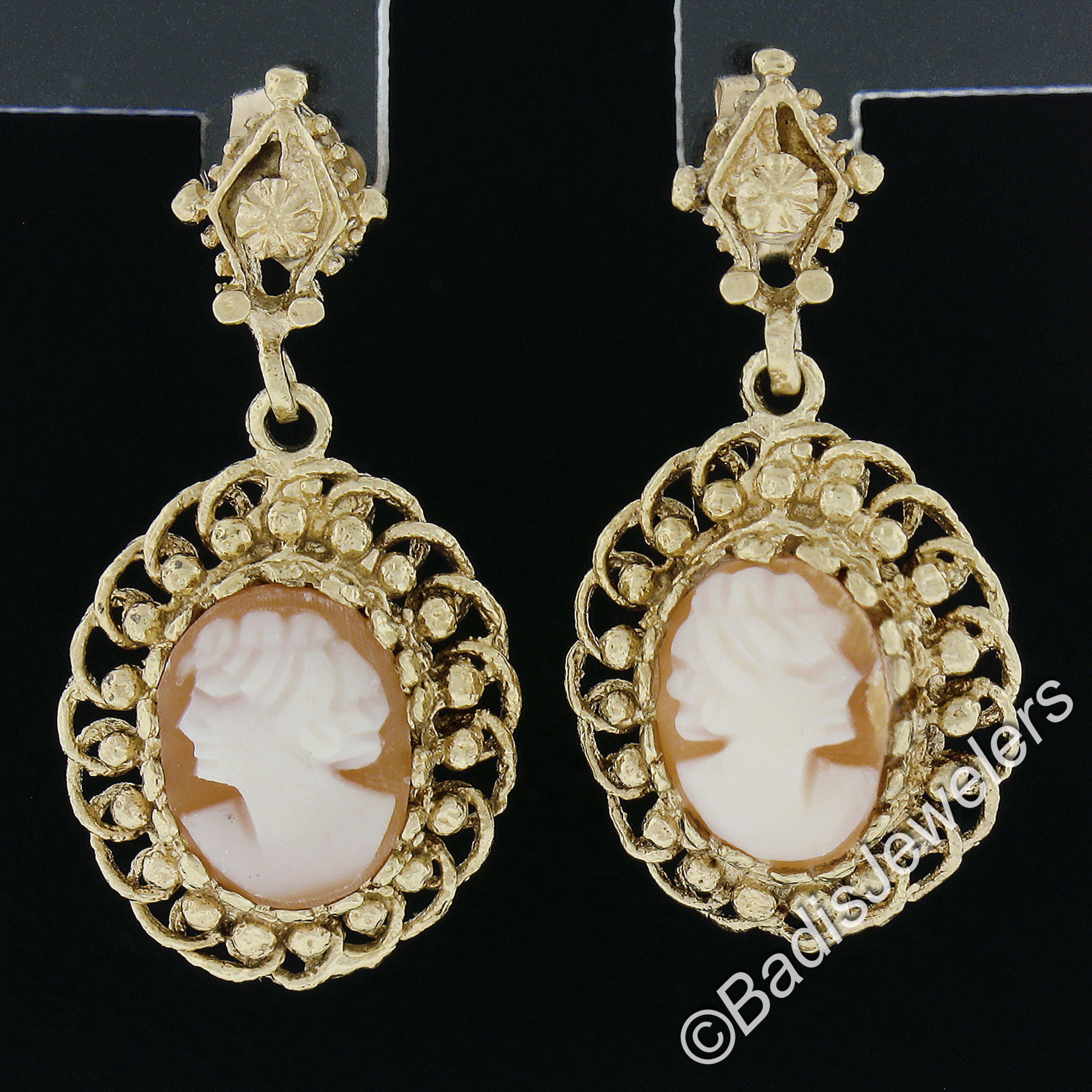 Vintage Gelbgold geschnitzt Shell Cameo W / Twisted Wire Frame Dangle Ohrringe im Zustand „Gut“ im Angebot in Montclair, NJ