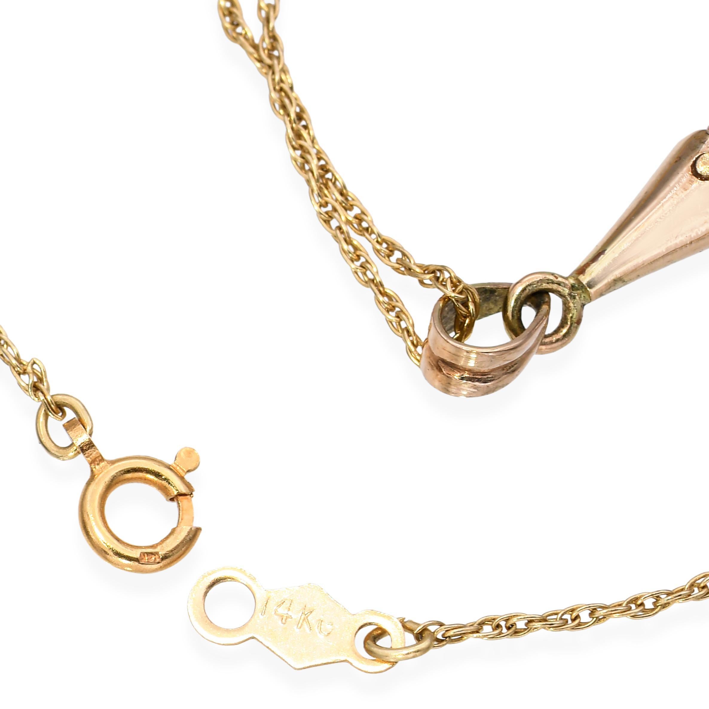 da uomo o donna Collana con ciondolo di corallo d'epoca in oro giallo in vendita