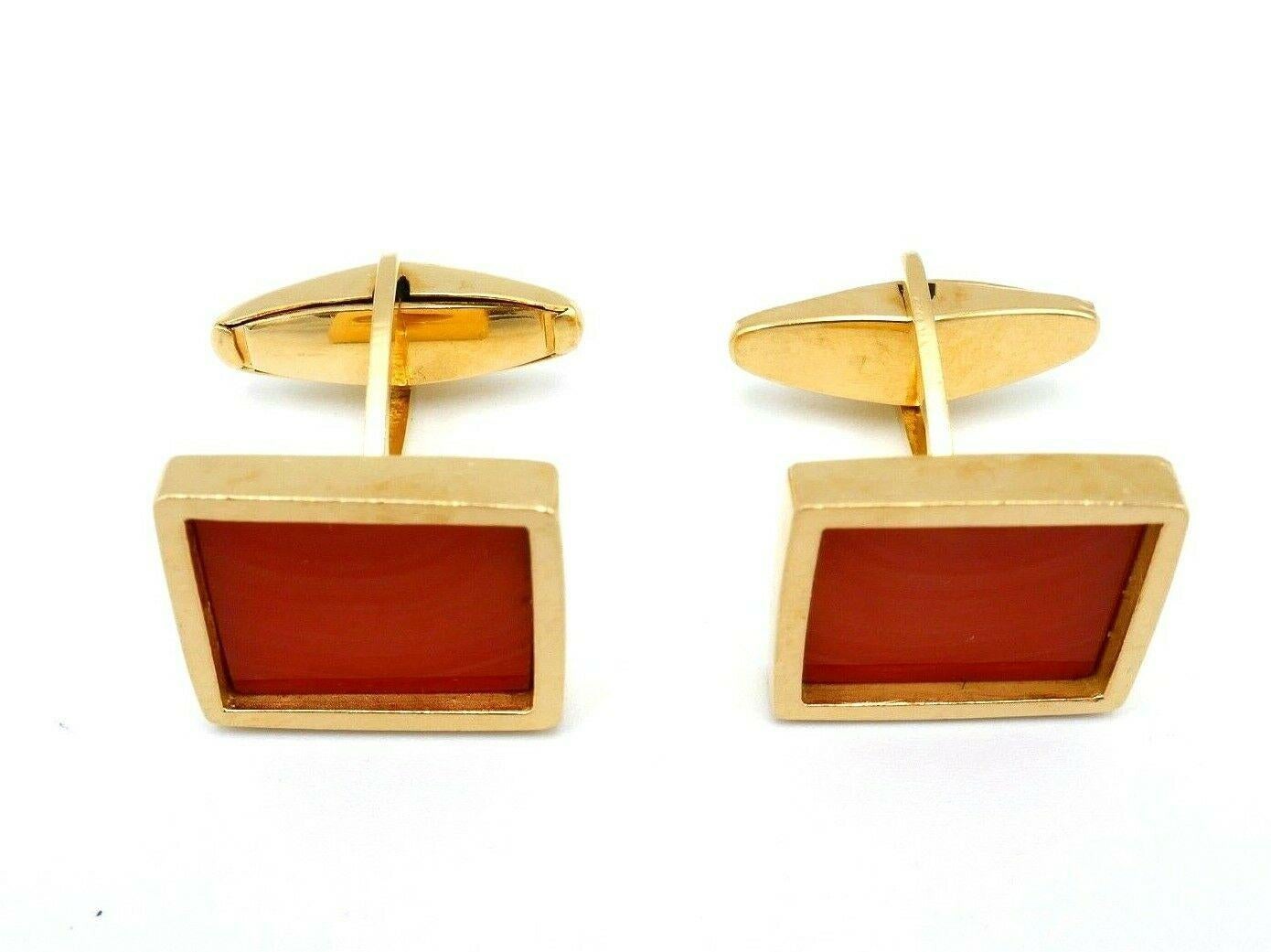 Mixed Cut Vintage Yellow Gold Coral Rectangular Cufflinks For Sale