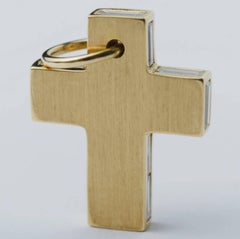 Vintage Yellow Gold Cross Pendant with Baguette Diamonds - '90s