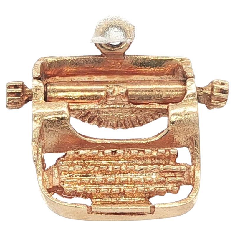 Pendentif en or jaune vintage avec breloque de collection pour machine à écrire classique détaillée