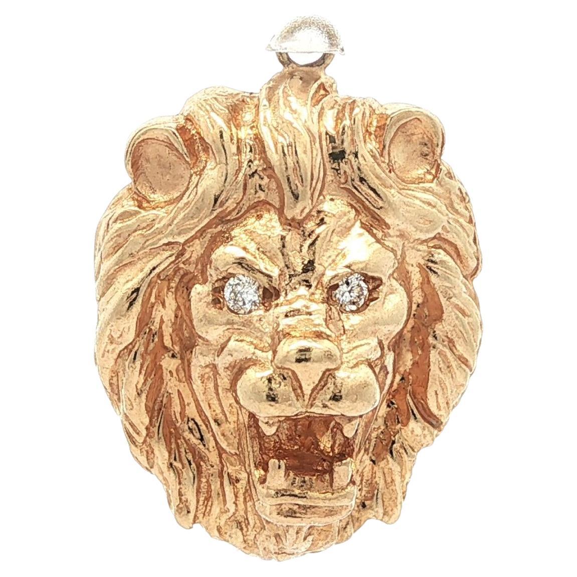 Vintage Yellow Gold Detailed Roaring Lion Head w/ Diamond Eyes Charm Pendant