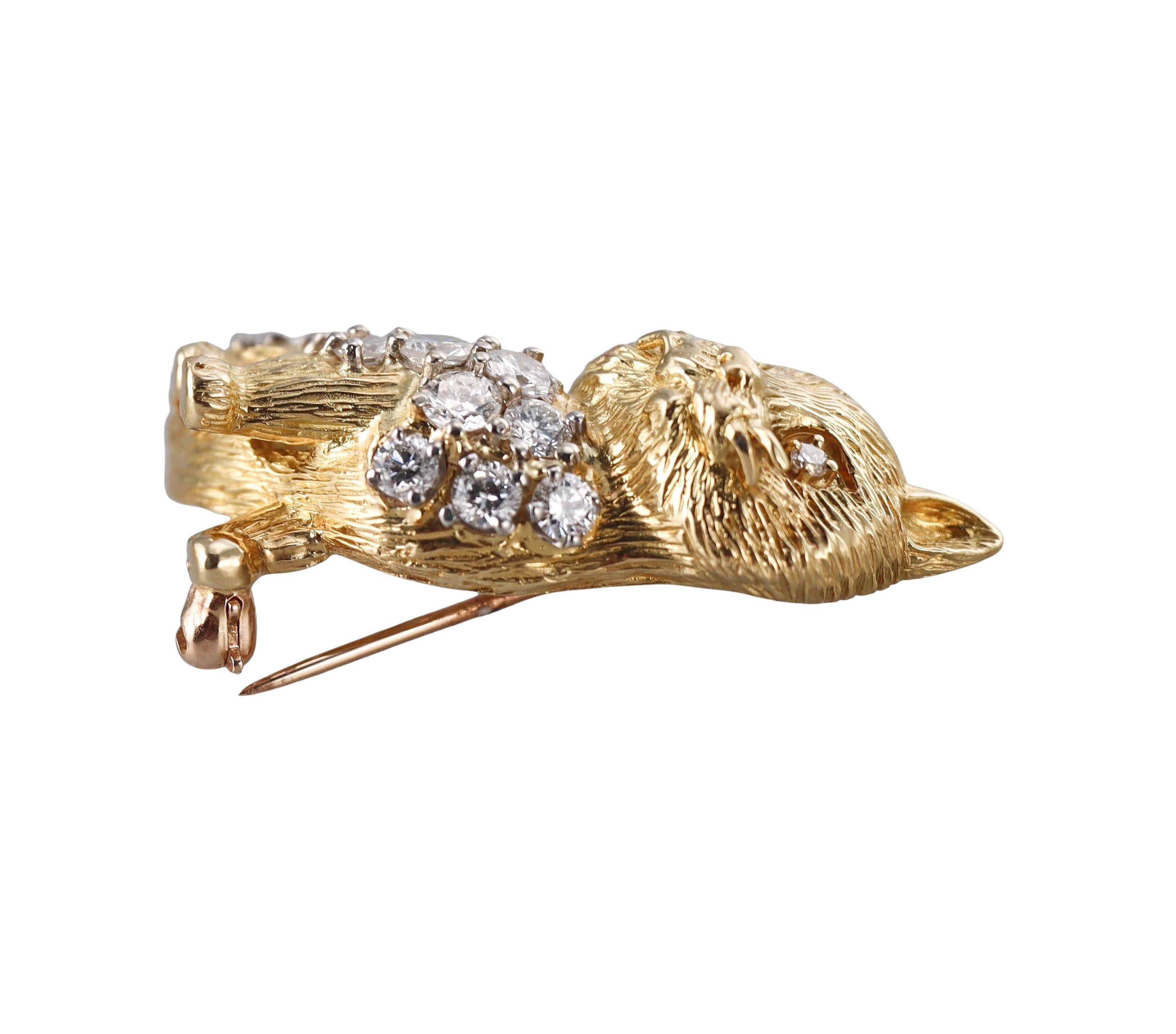 Women's or Men's Vintage Yellow Gold Diamond Cat Brooch For Sale