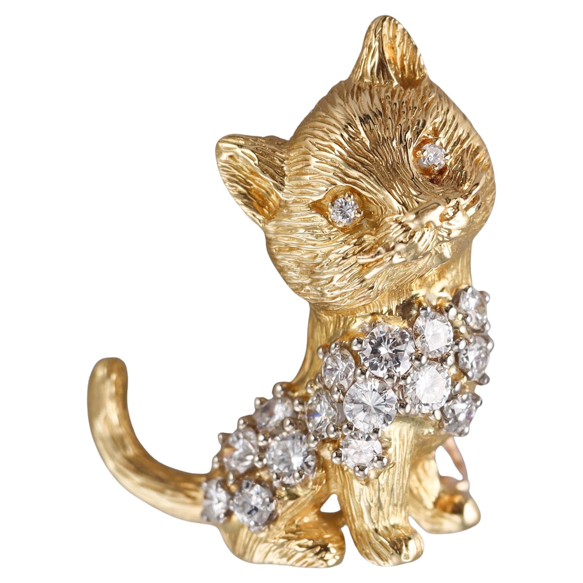Vintage Yellow Gold Diamond Cat Brooch