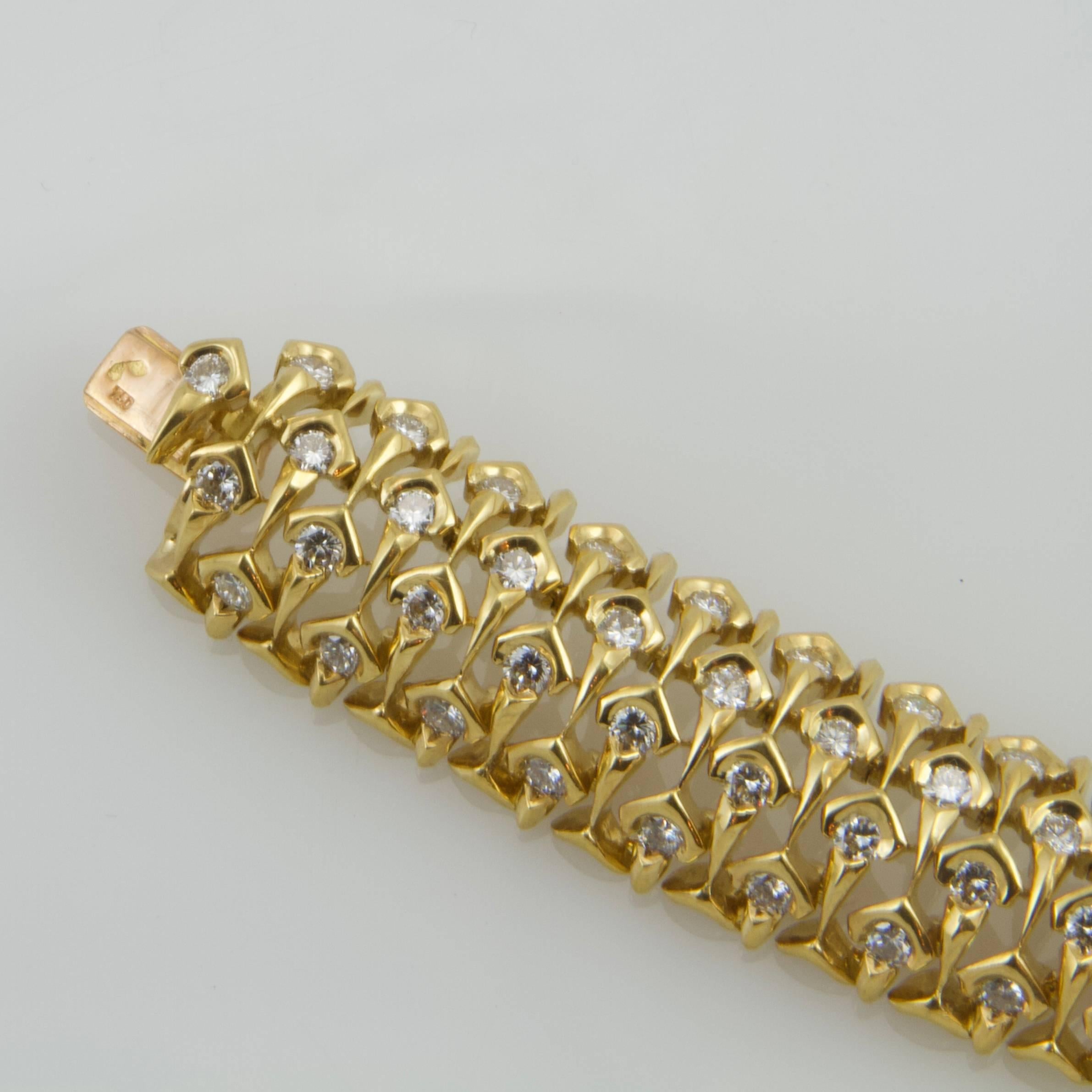 Vintage Yellow Gold Diamond Necklace by Mauboussin from Paris For Sale 1